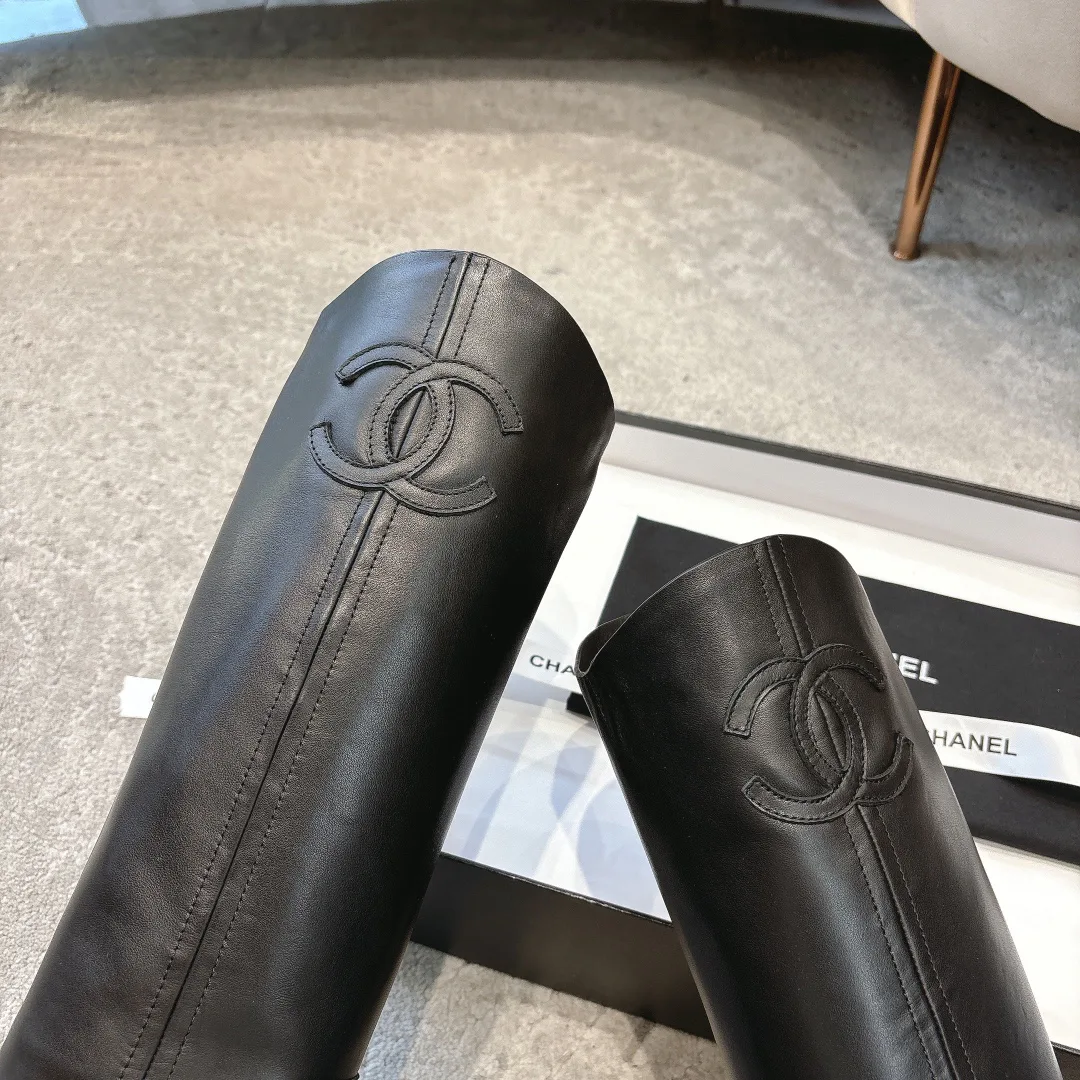 Сапоги Женские Chanel 18154619