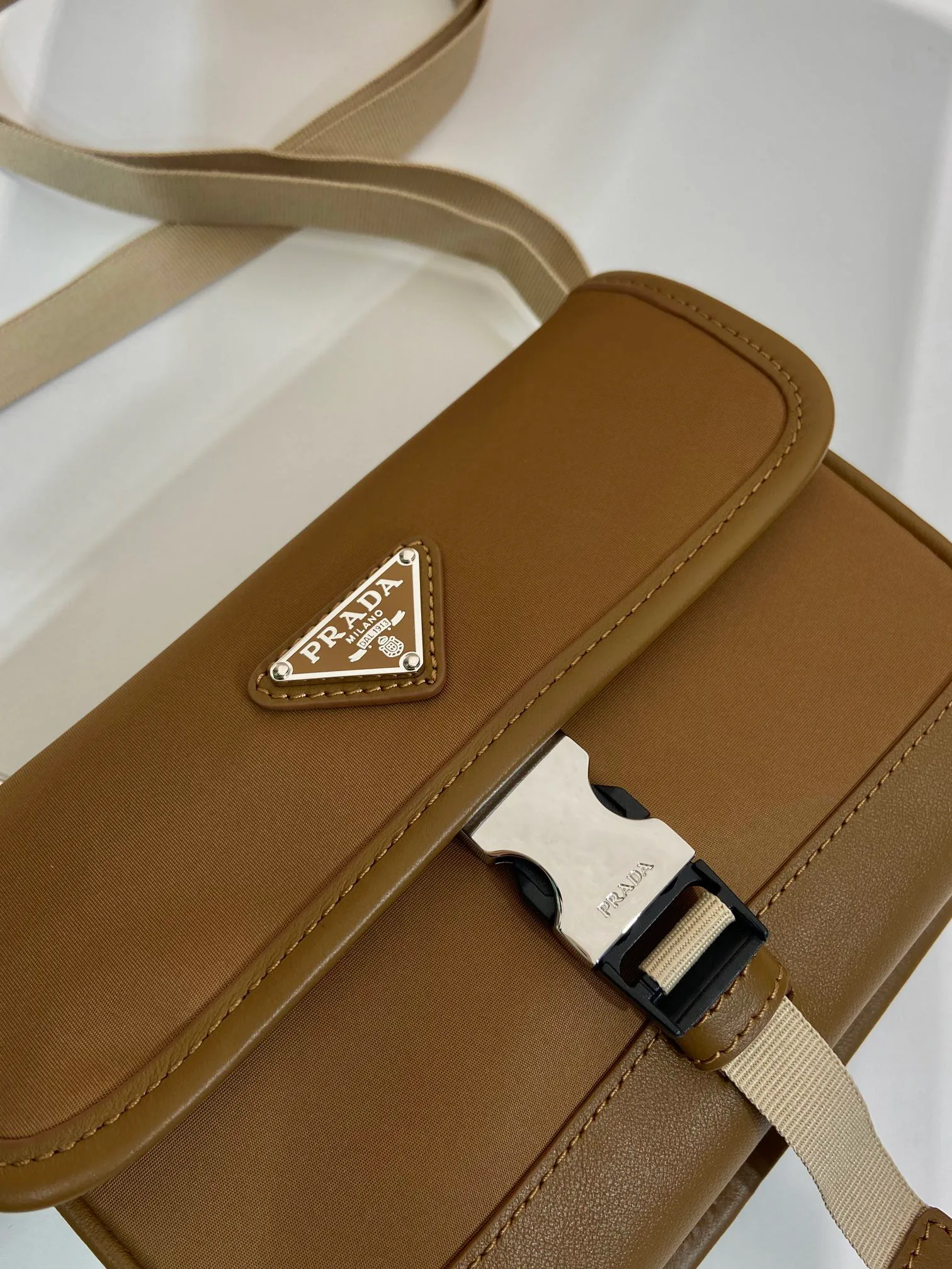 Клатчи Женские Prada 13346058