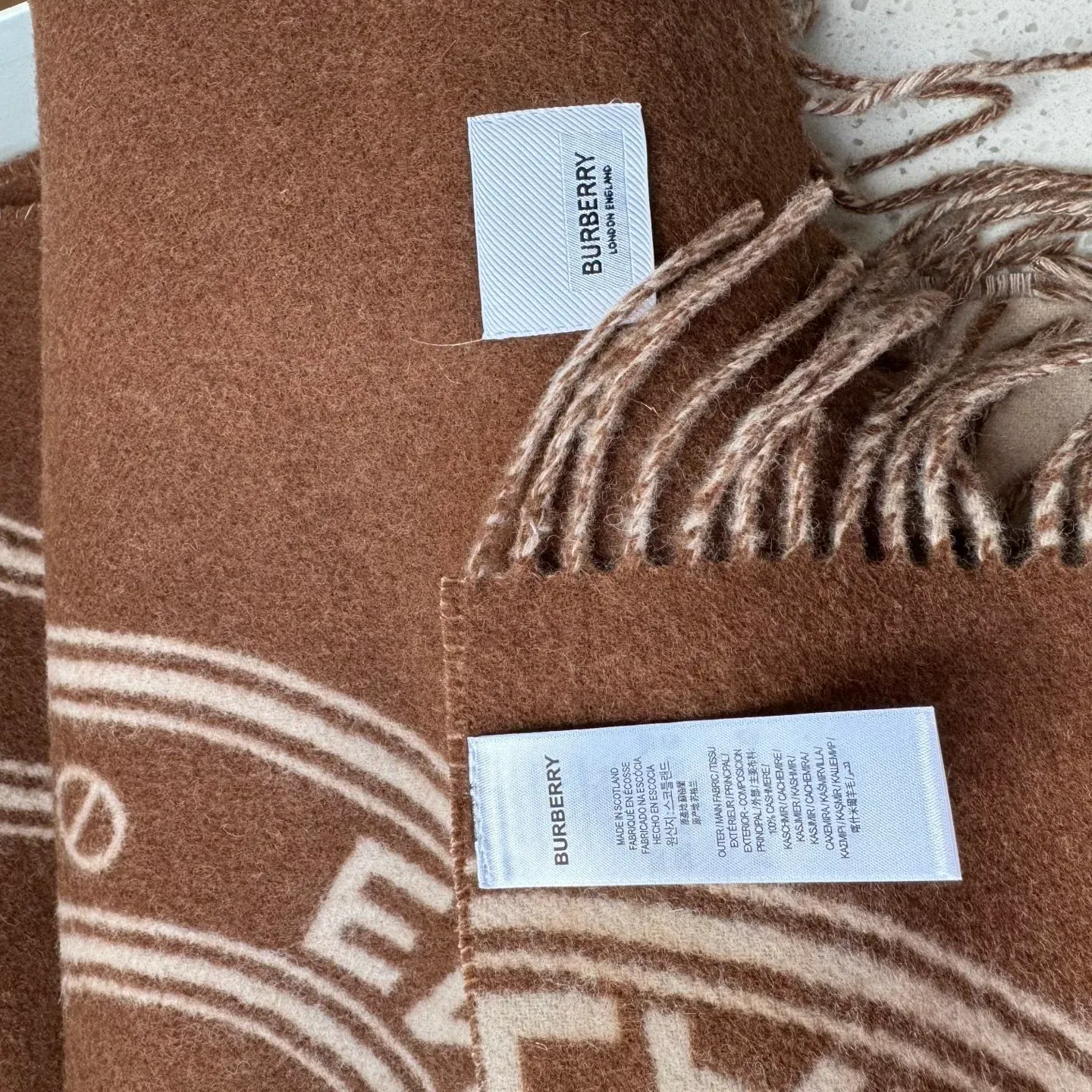 Шарфы Burberry 752679