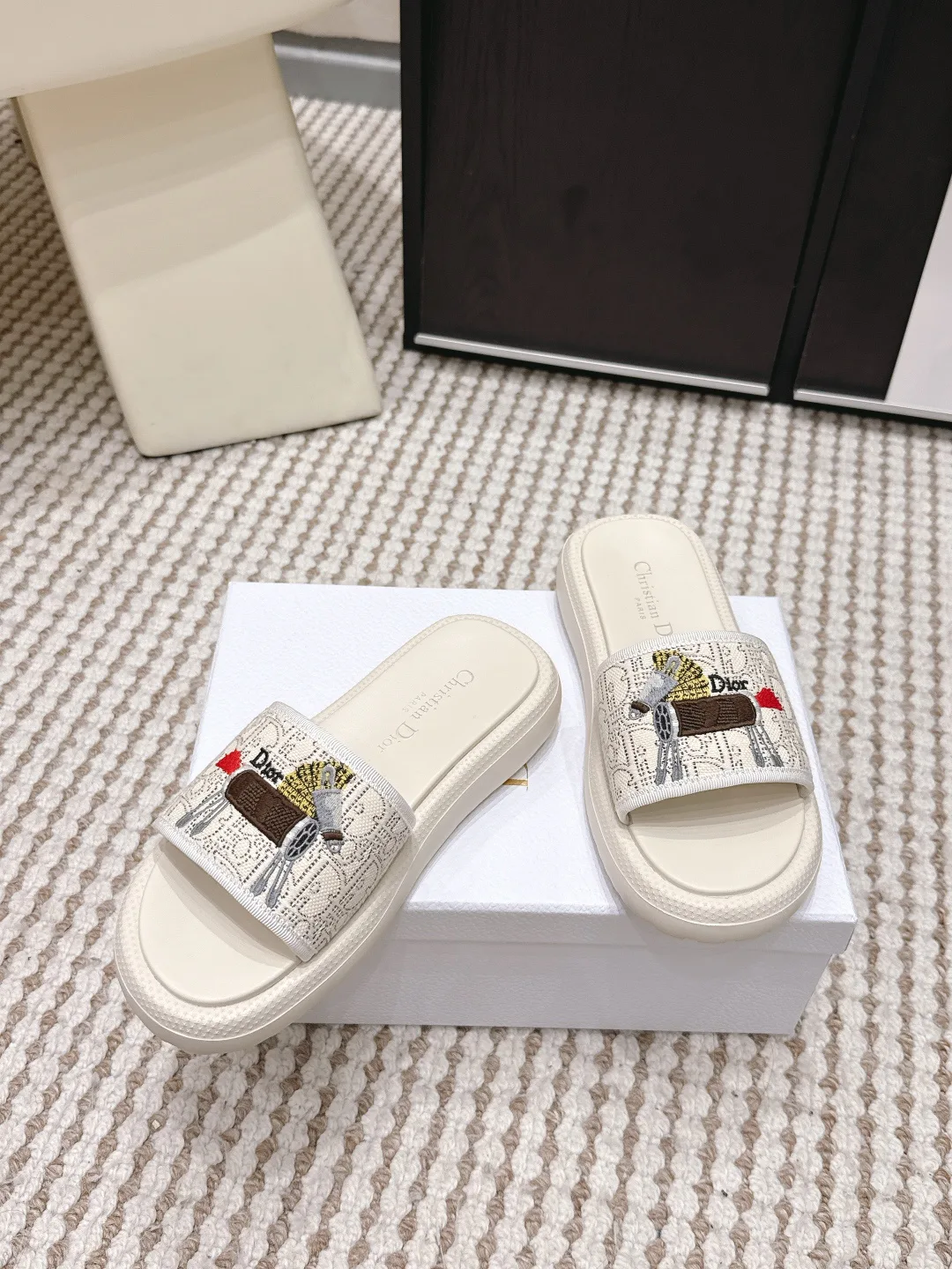 Шлепанцы Женские Christian Dior 11573430