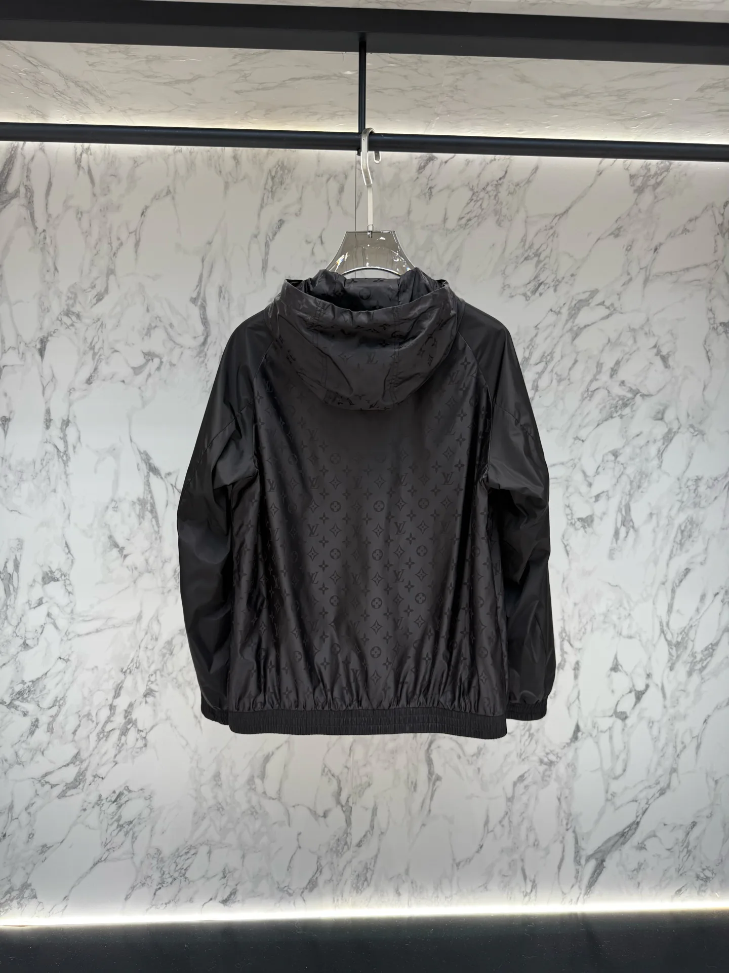 Куртки И Пуховики Мужские Louis Vuitton 11626913