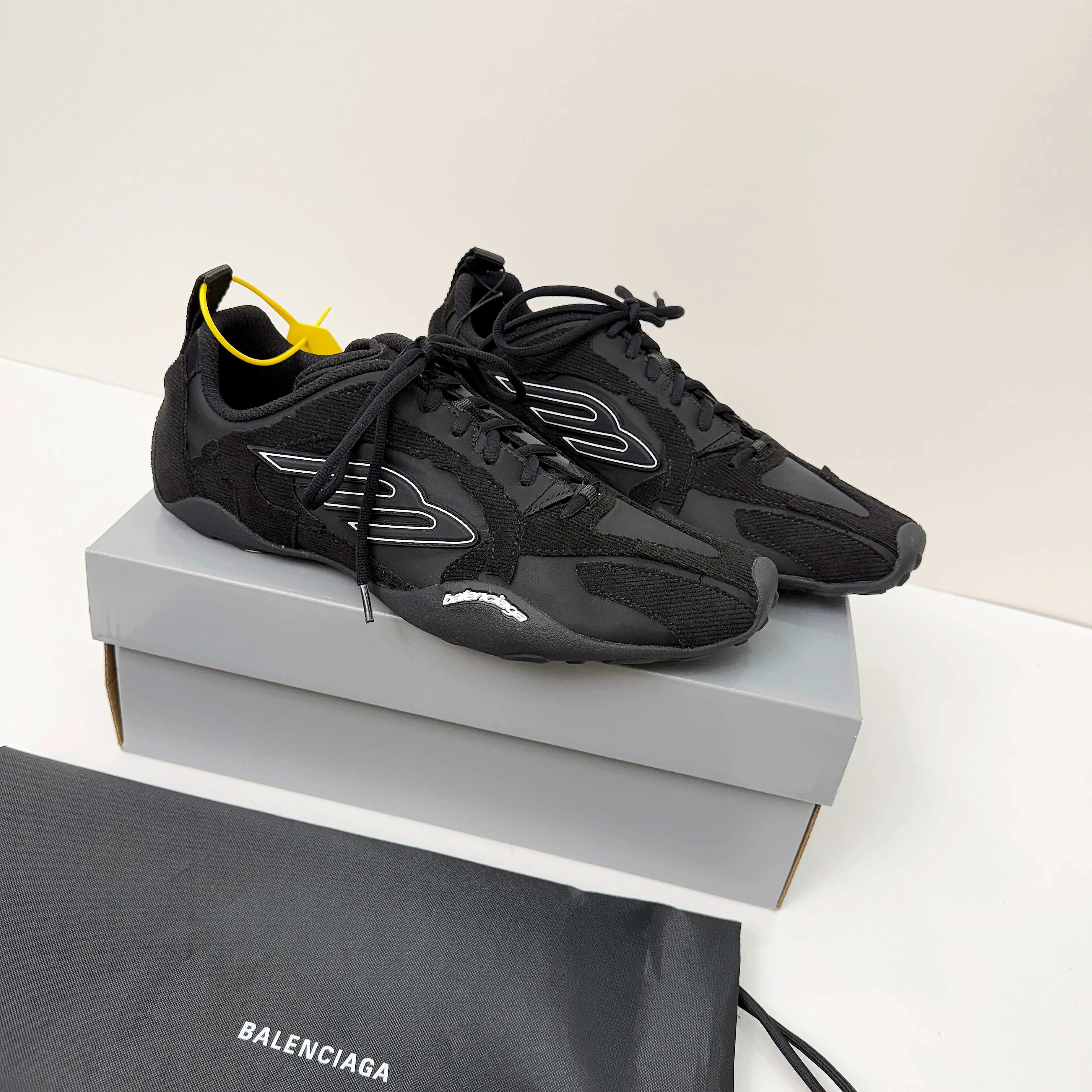 Кроссовки Женские Balenciaga 6239934