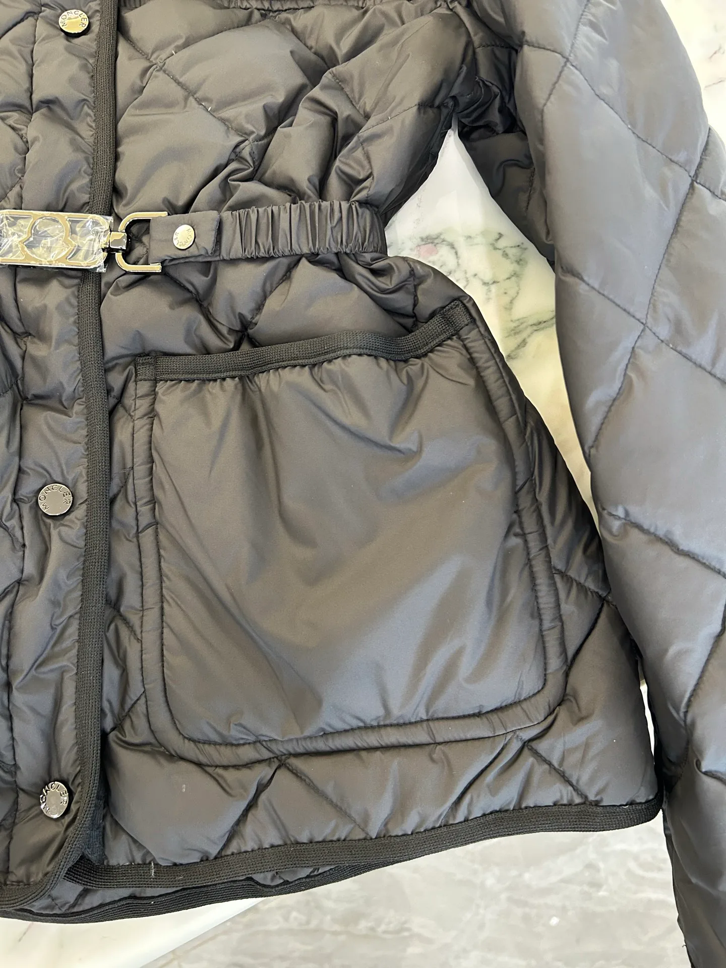 Куртки И Пуховики Мужские Moncler 18231454