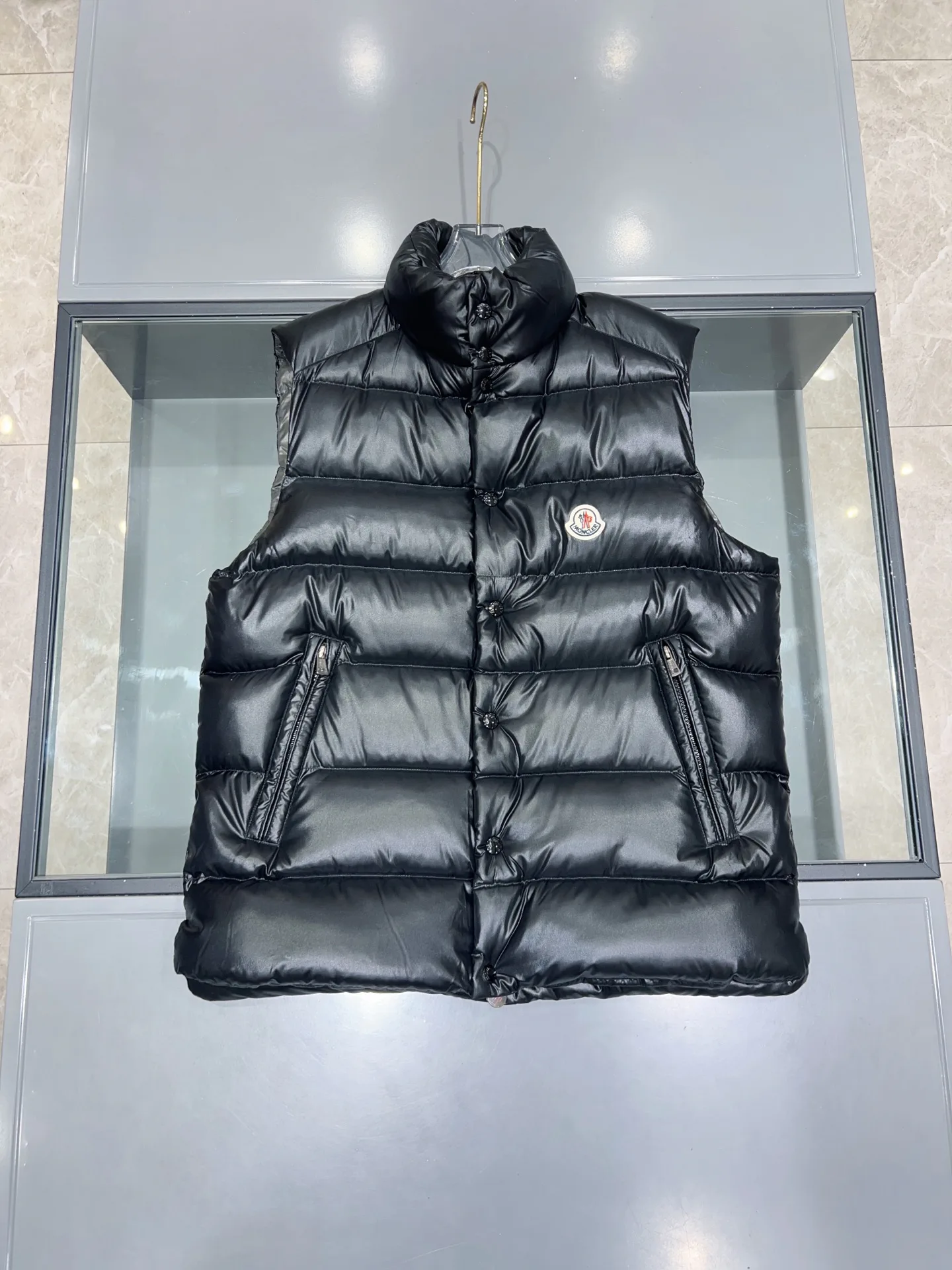 Жилеты Женские Moncler 19012233