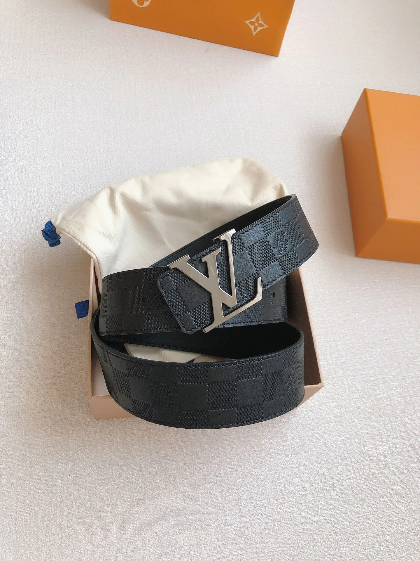 Ремни Louis Vuitton 270495