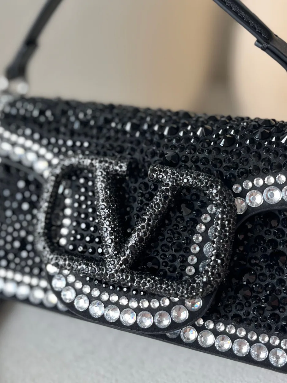 Клатчи Женские Valentino 941399