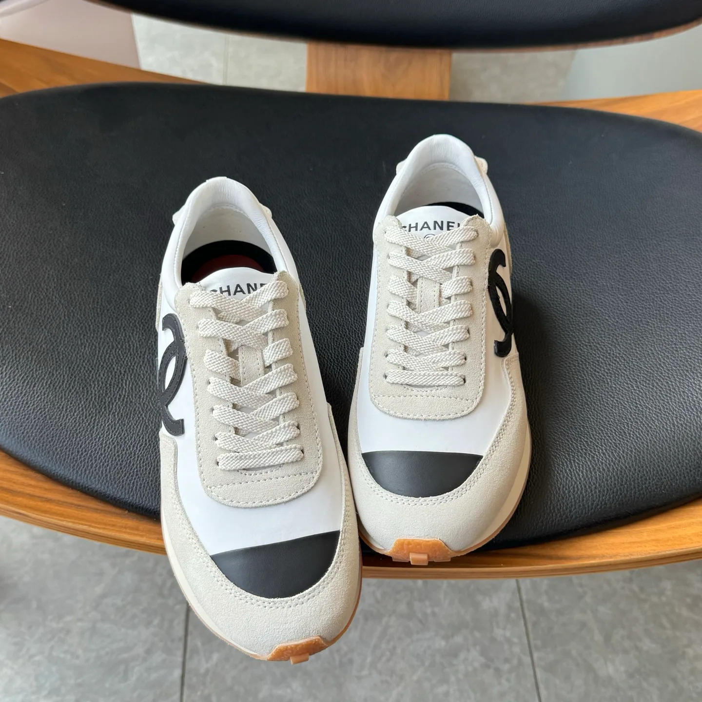 Кроссовки Женские Chanel 12629788