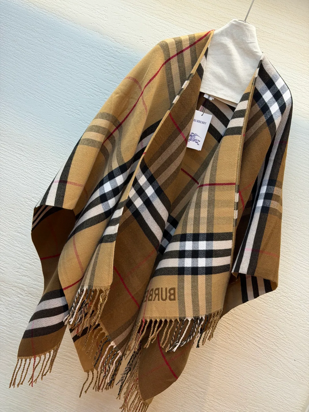 Пальто Женские Burberry 19038463