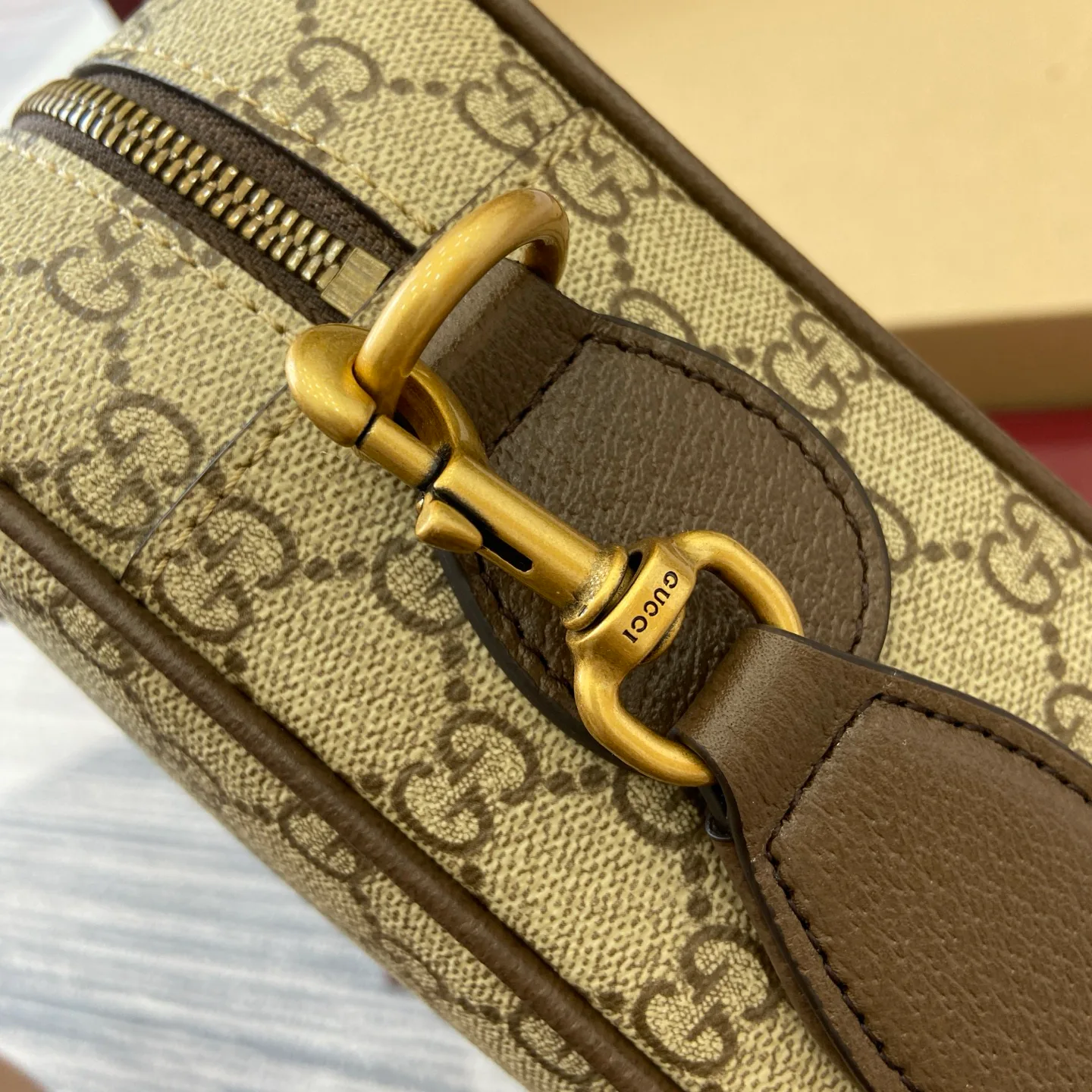 Классические Сумки Женские Gucci 9619396
