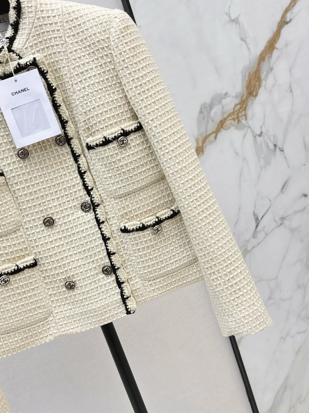 Куртки И Пуховики Женские Chanel 159833