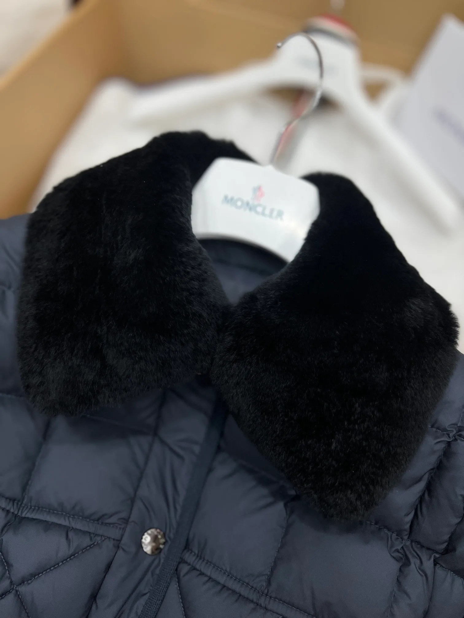 Куртки И Пуховики Женские Moncler 859122