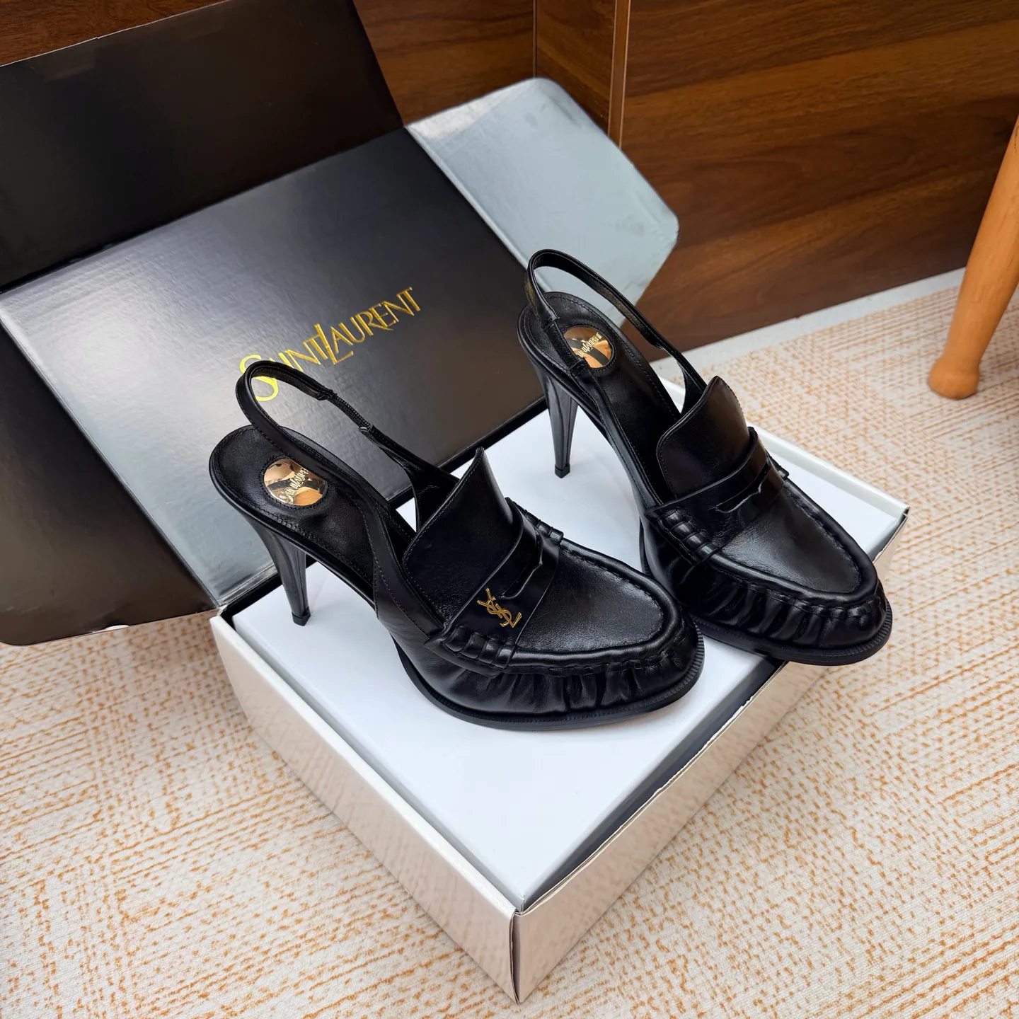 Лоферы И Мокасины Женские Saint Laurent 19080224