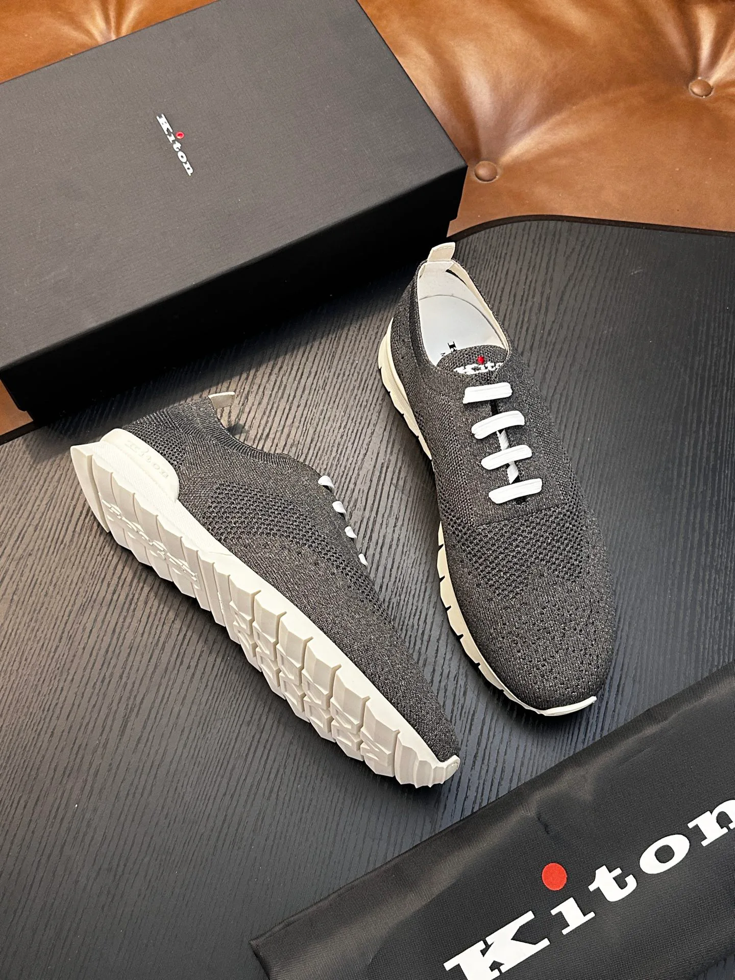 Кроссовки Мужские Kiton 18679549