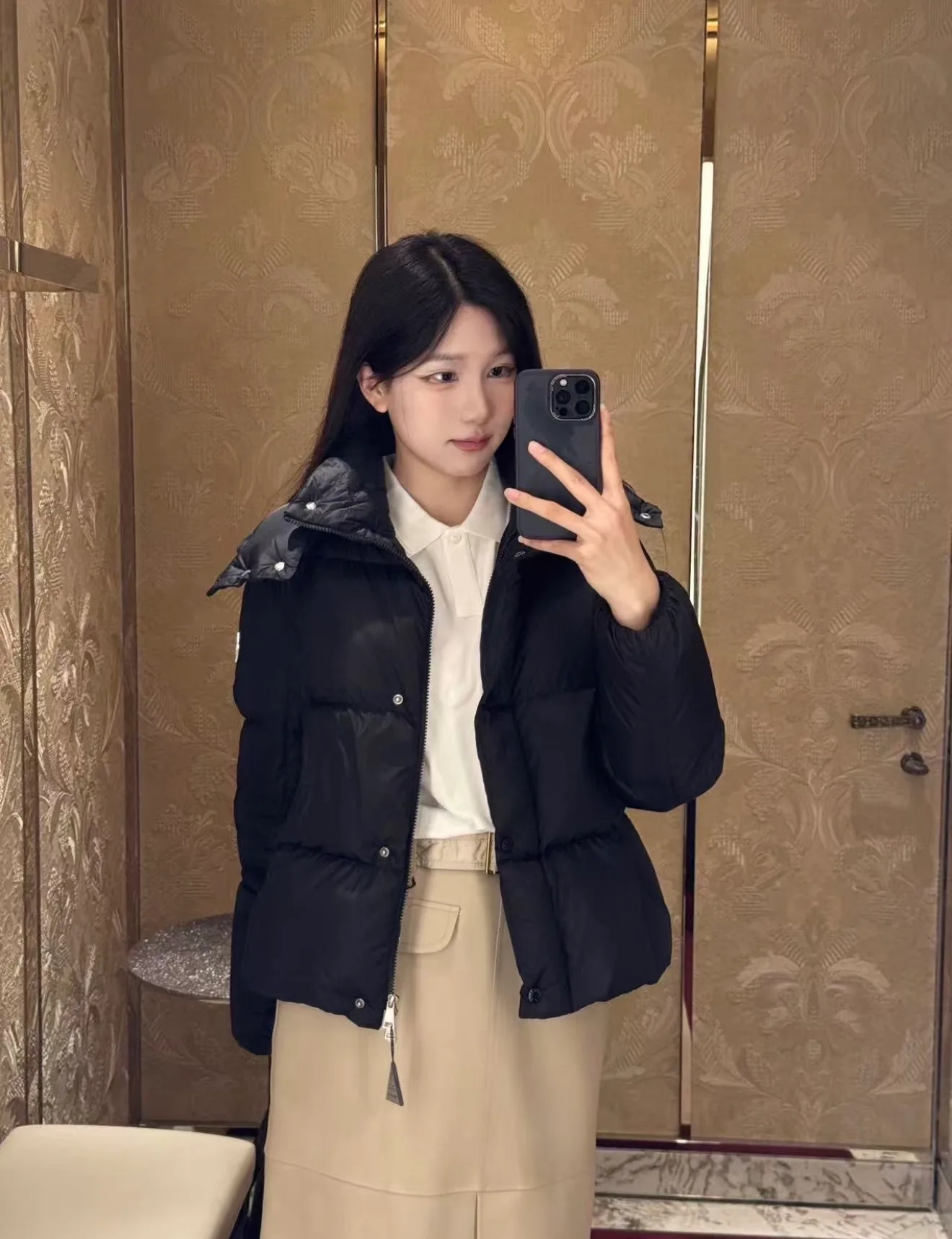Куртки И Пуховики Женские Moncler 19001662
