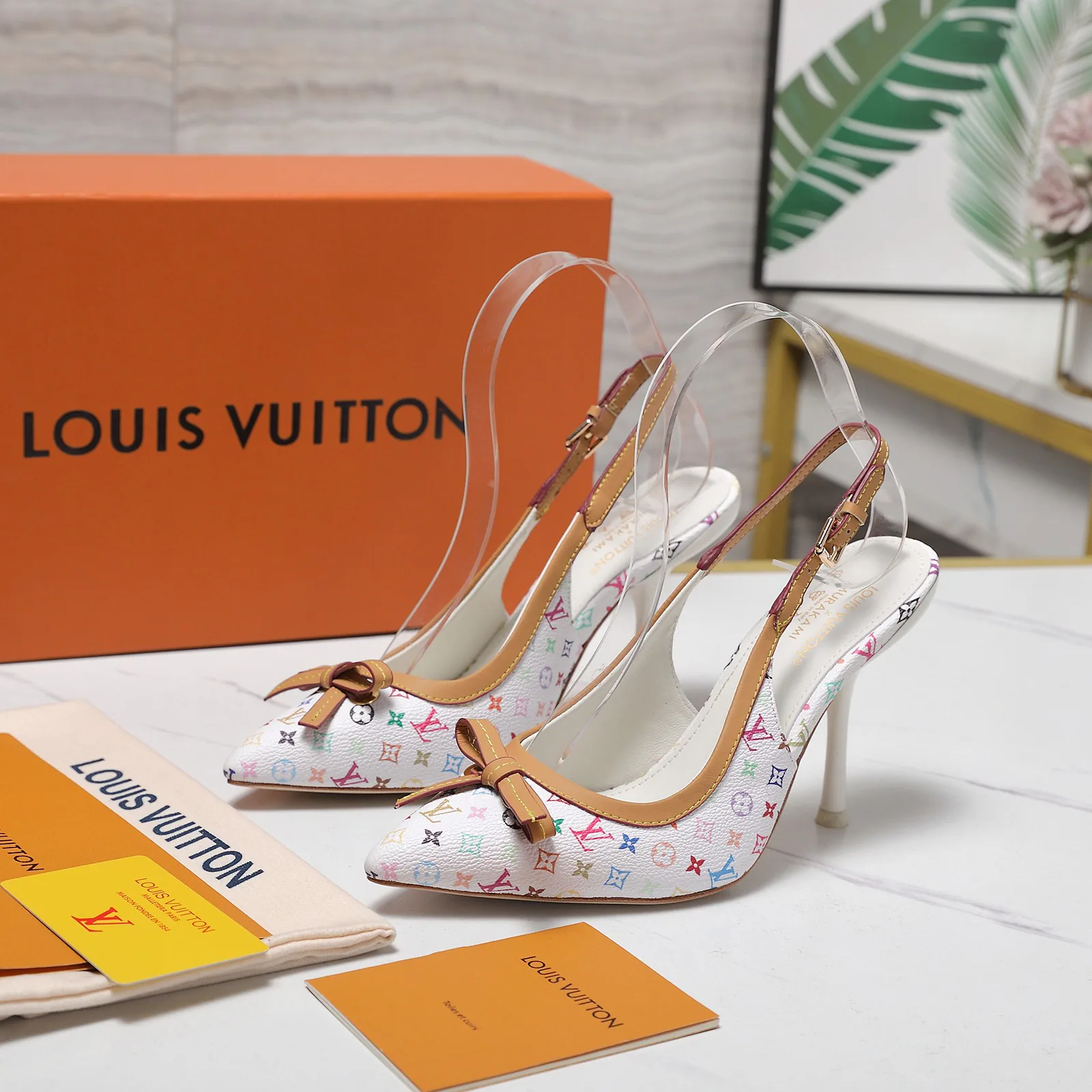 Туфли Женские Louis Vuitton 10250854