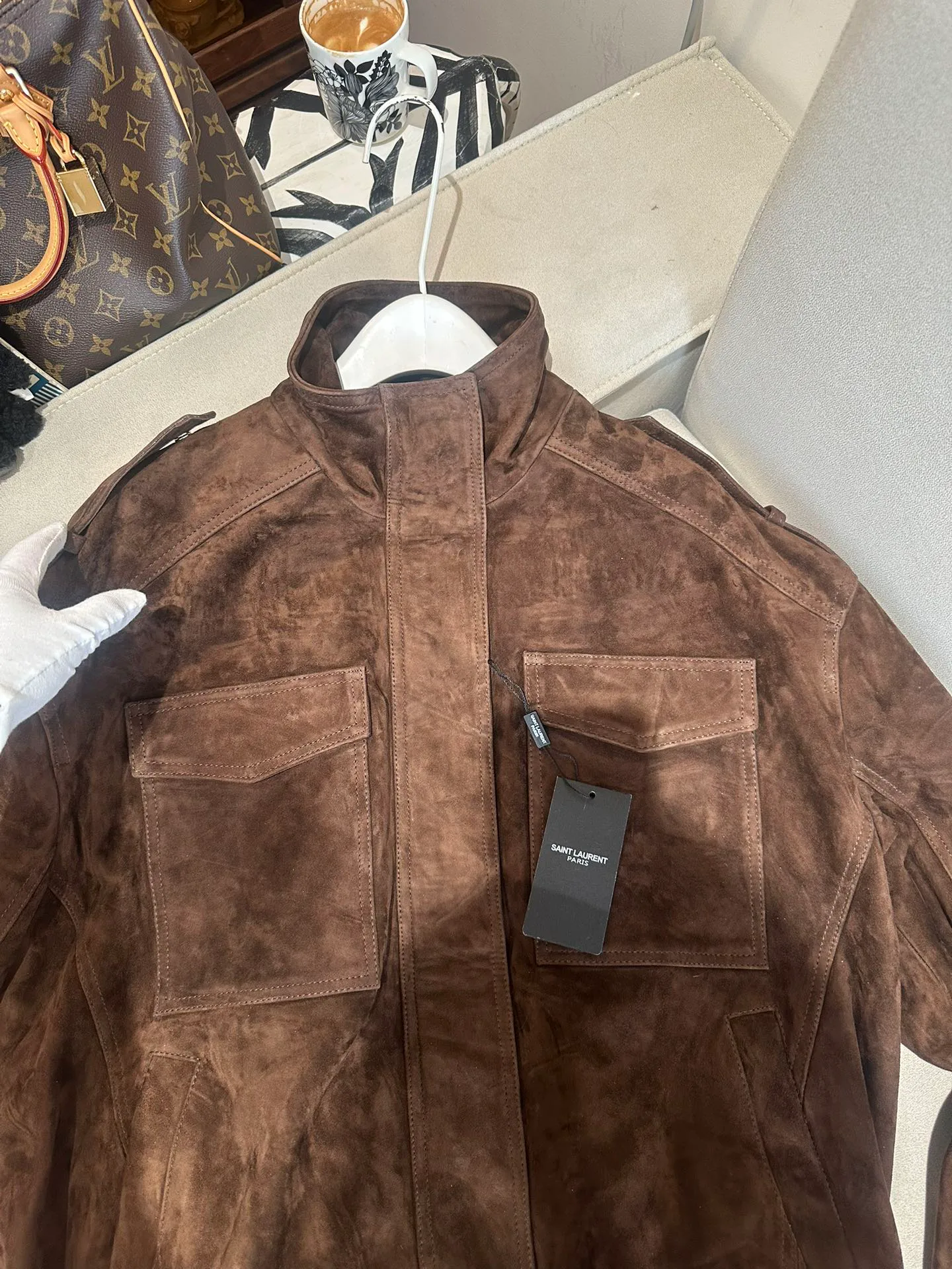 Кожаные Куртки И Дублёнки Женские Saint Laurent 11735644