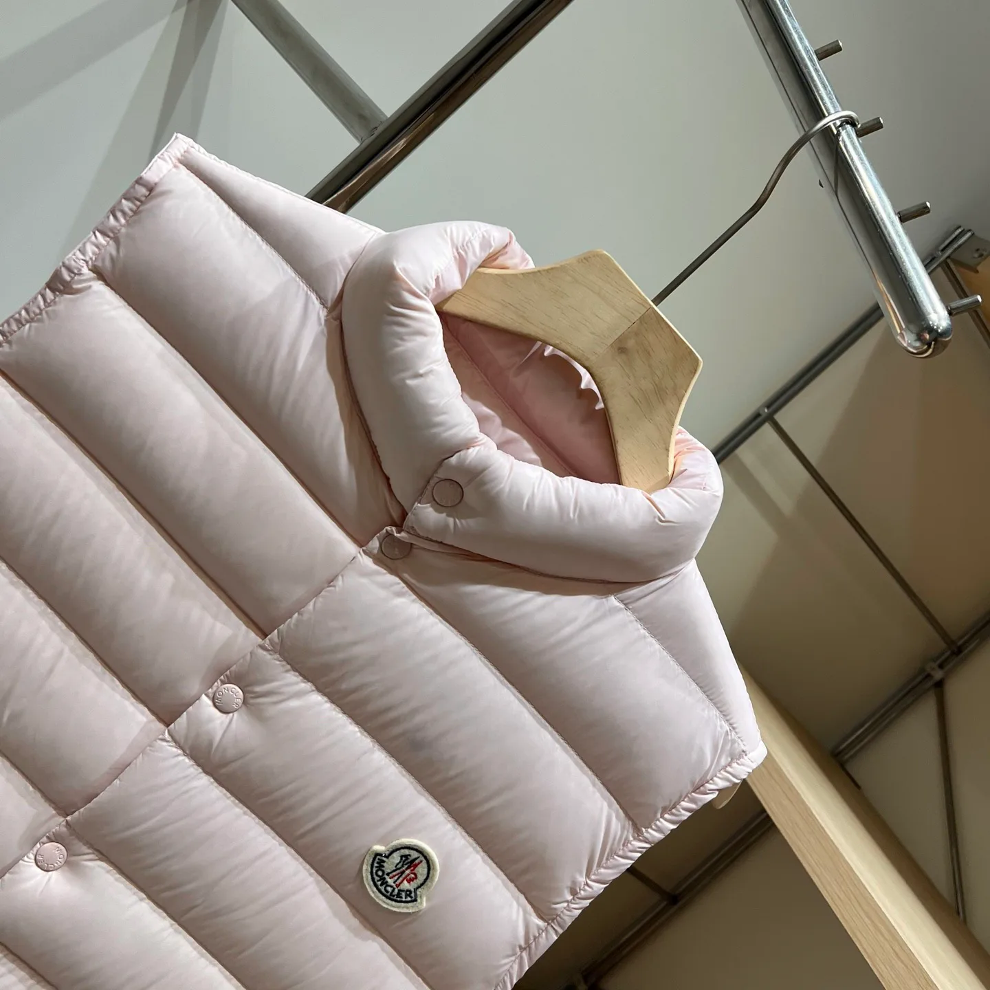 Жилеты Женские Moncler 18110909