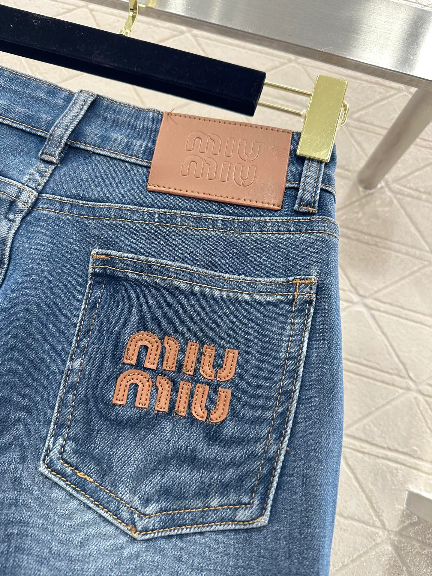Джинсы Женские Miu Miu 1806430