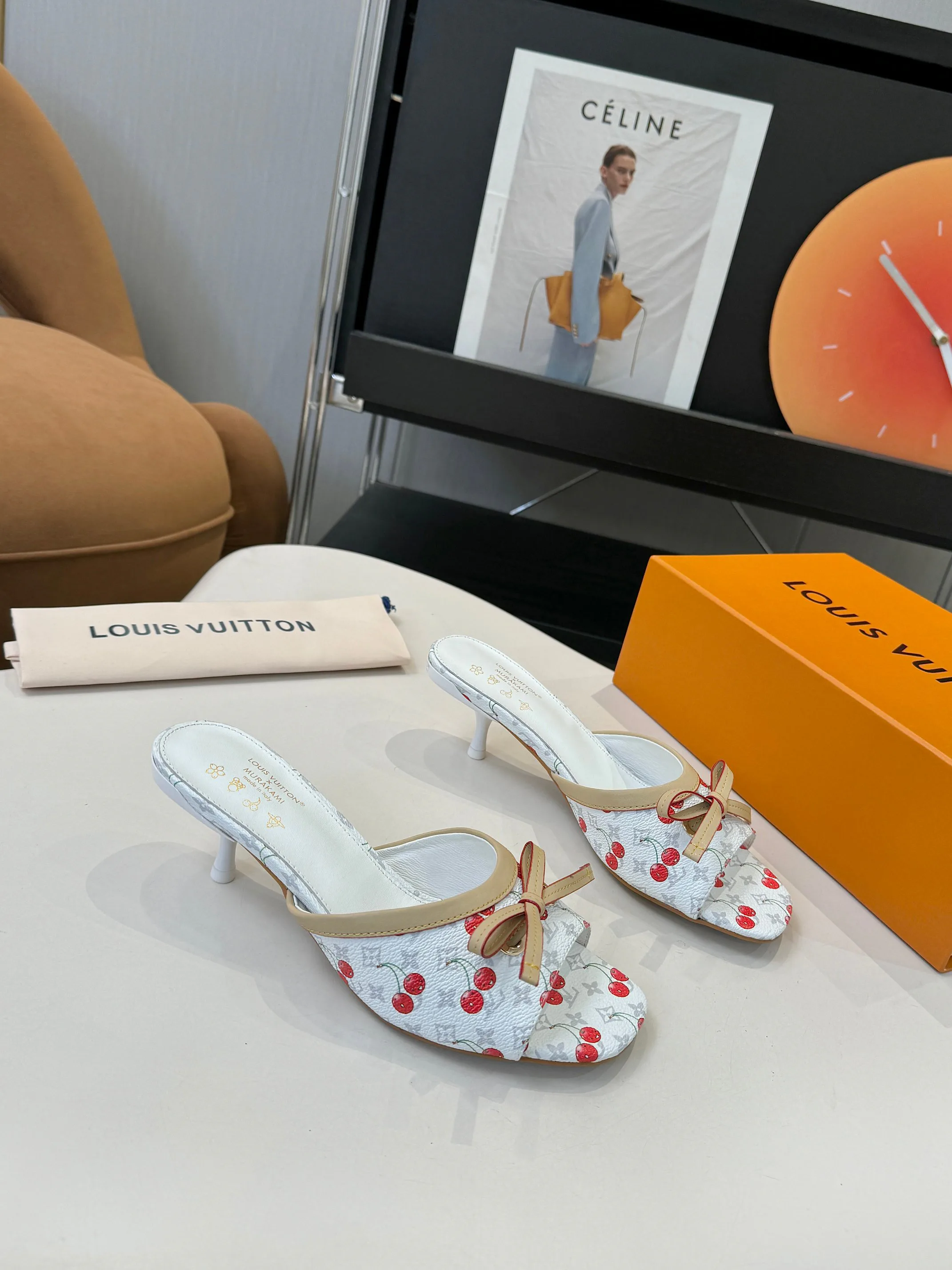 Босоножки Женские Louis Vuitton 11190682