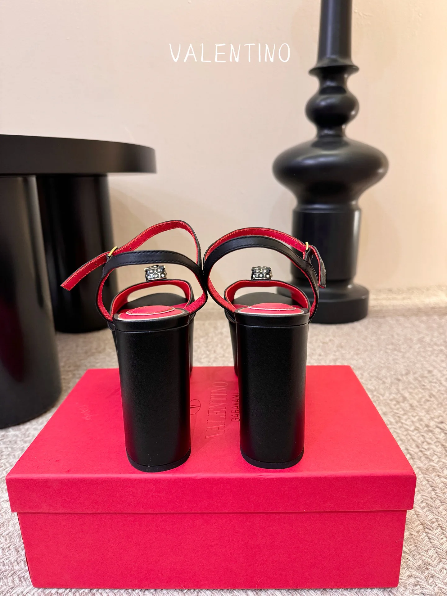 Босоножки Женские Valentino 11633130