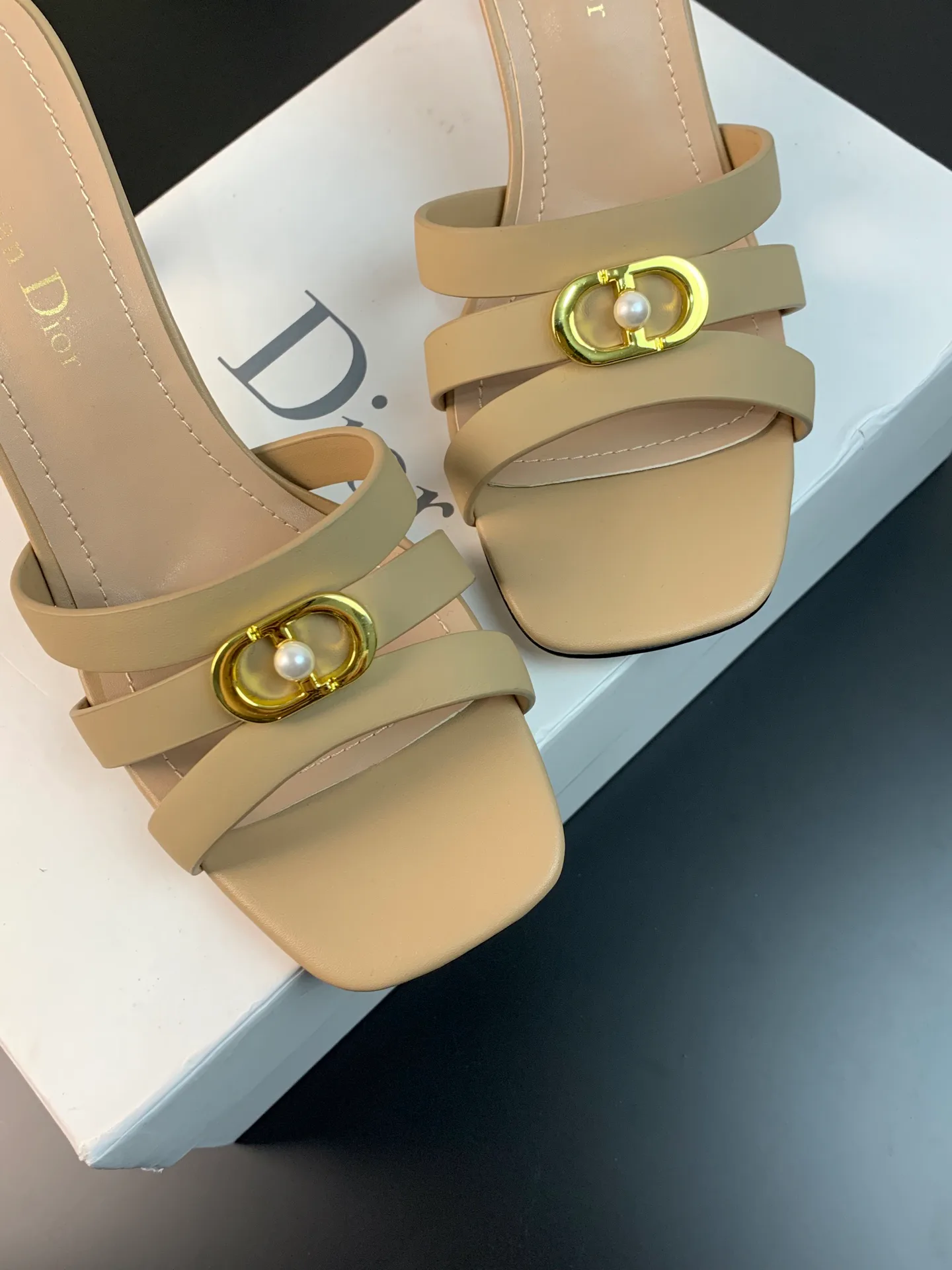 Босоножки Женские Christian Dior 11668745