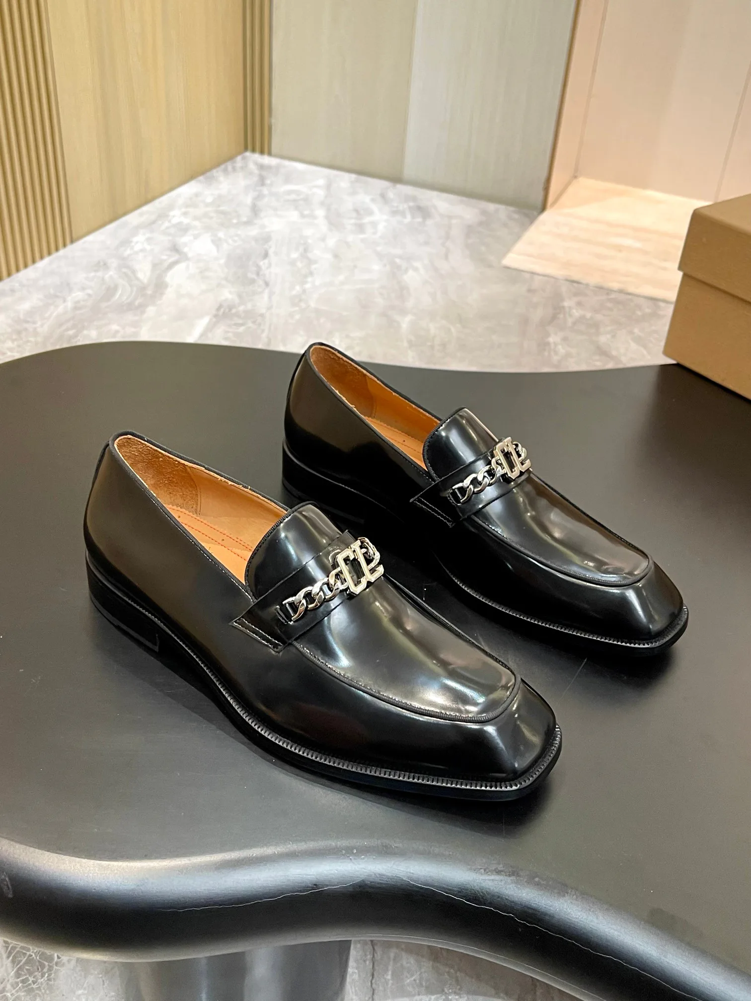 Лоферы И Туфли Мужские Christian Louboutin 18119119