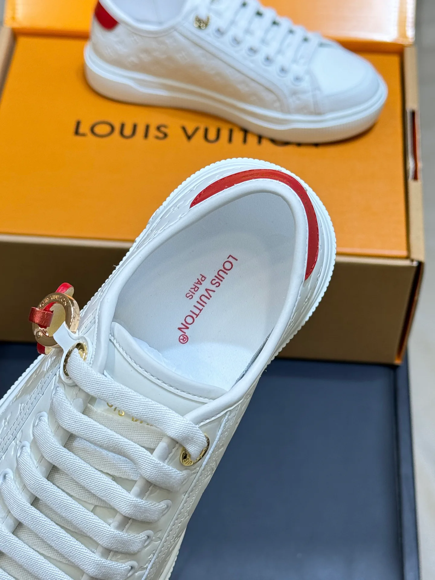 Кроссовки Женские Louis Vuitton 1769992