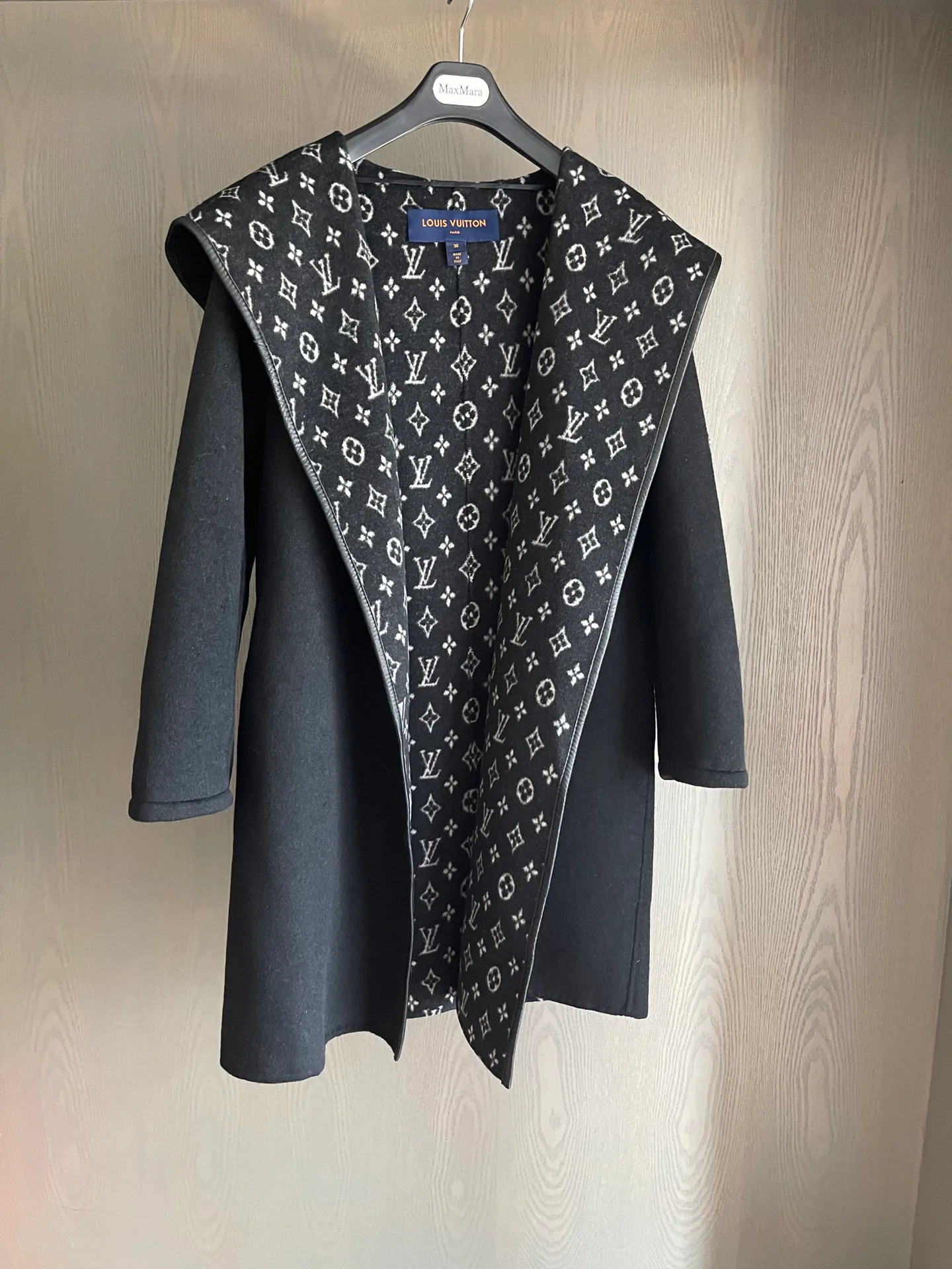 Пальто Женские Louis Vuitton 669823