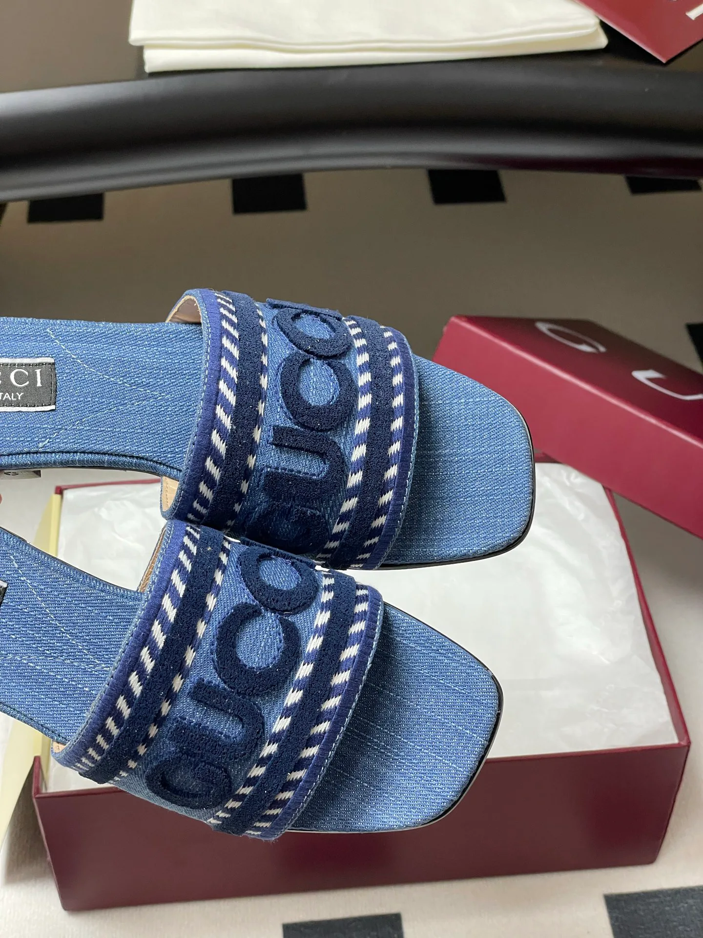 Шлепанцы Женские Gucci 22784