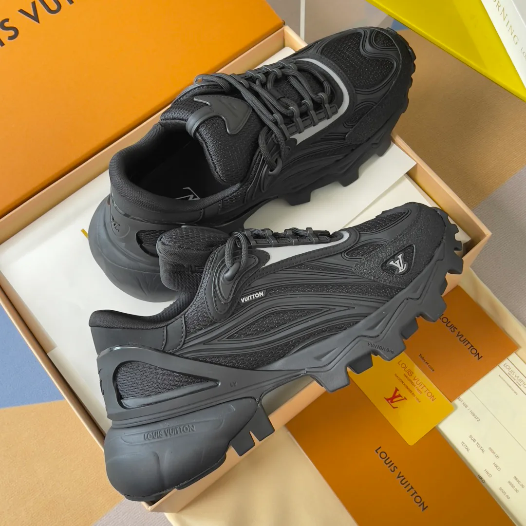 Кроссовки Мужские Louis Vuitton 11517889