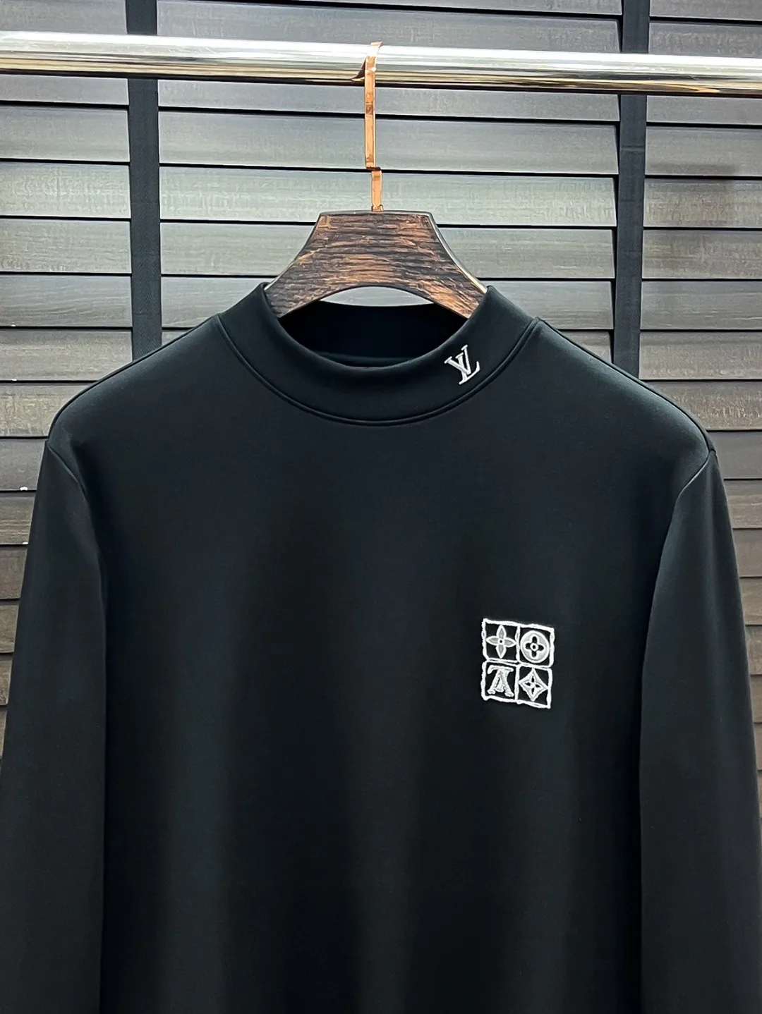 Лонгсливы Мужские Louis Vuitton 658285