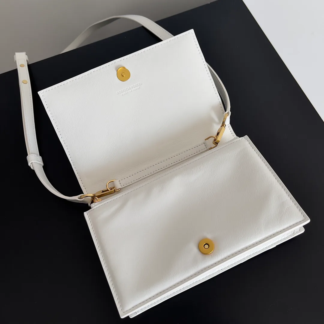 Сумки На Ремне Женские Bottega Veneta 974139