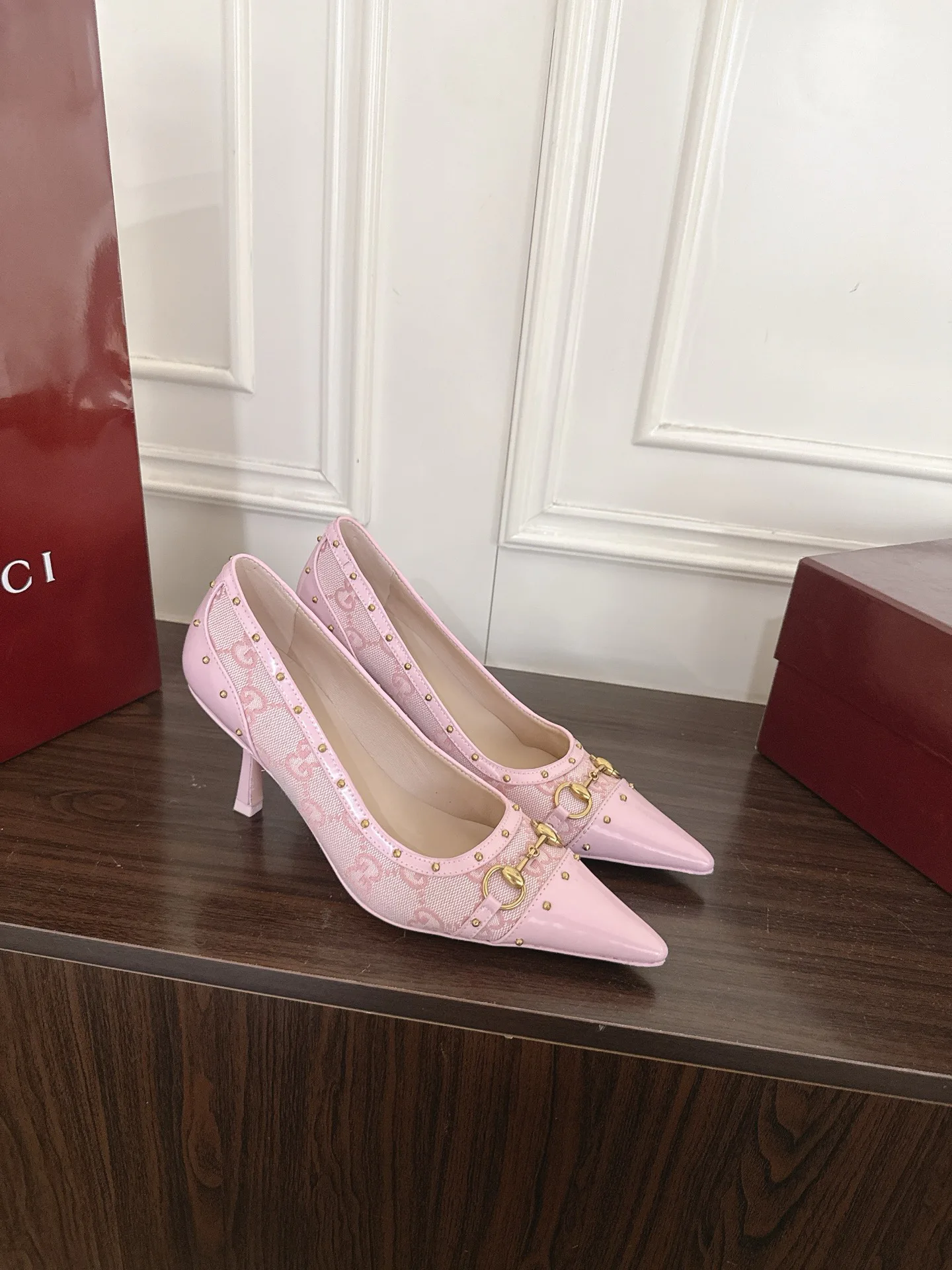 Туфли Женские Gucci 18135609