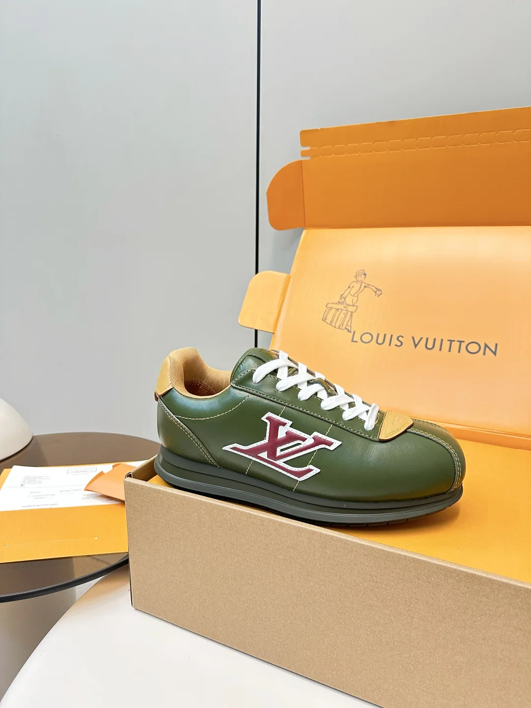 Кроссовки Женские Louis Vuitton 1511733