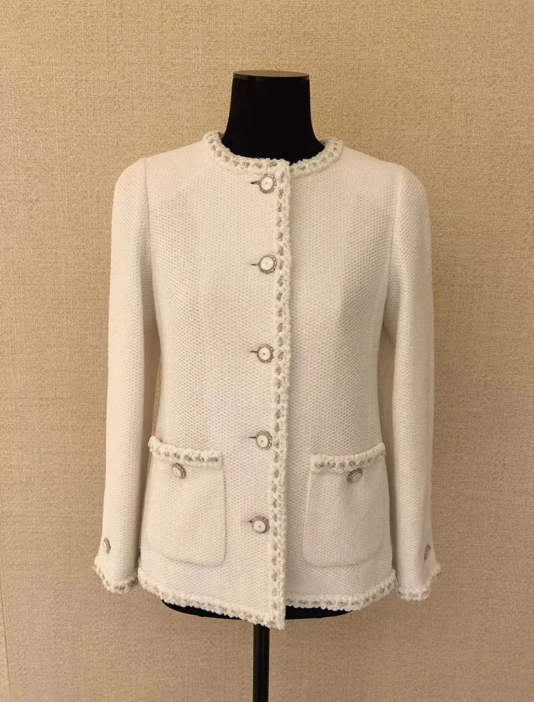 Куртки И Пуховики Женские Chanel 1286966