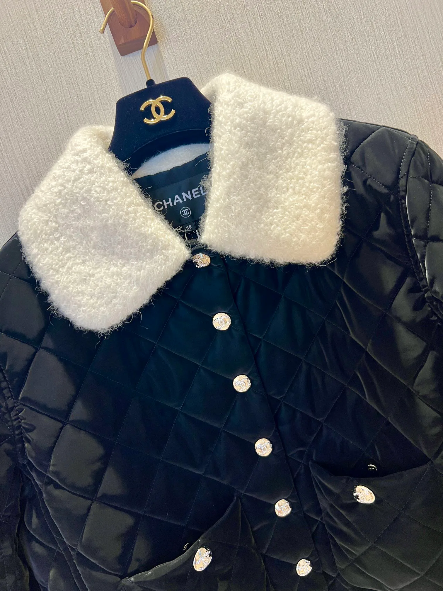 Куртки И Пуховики Женские Chanel 78733