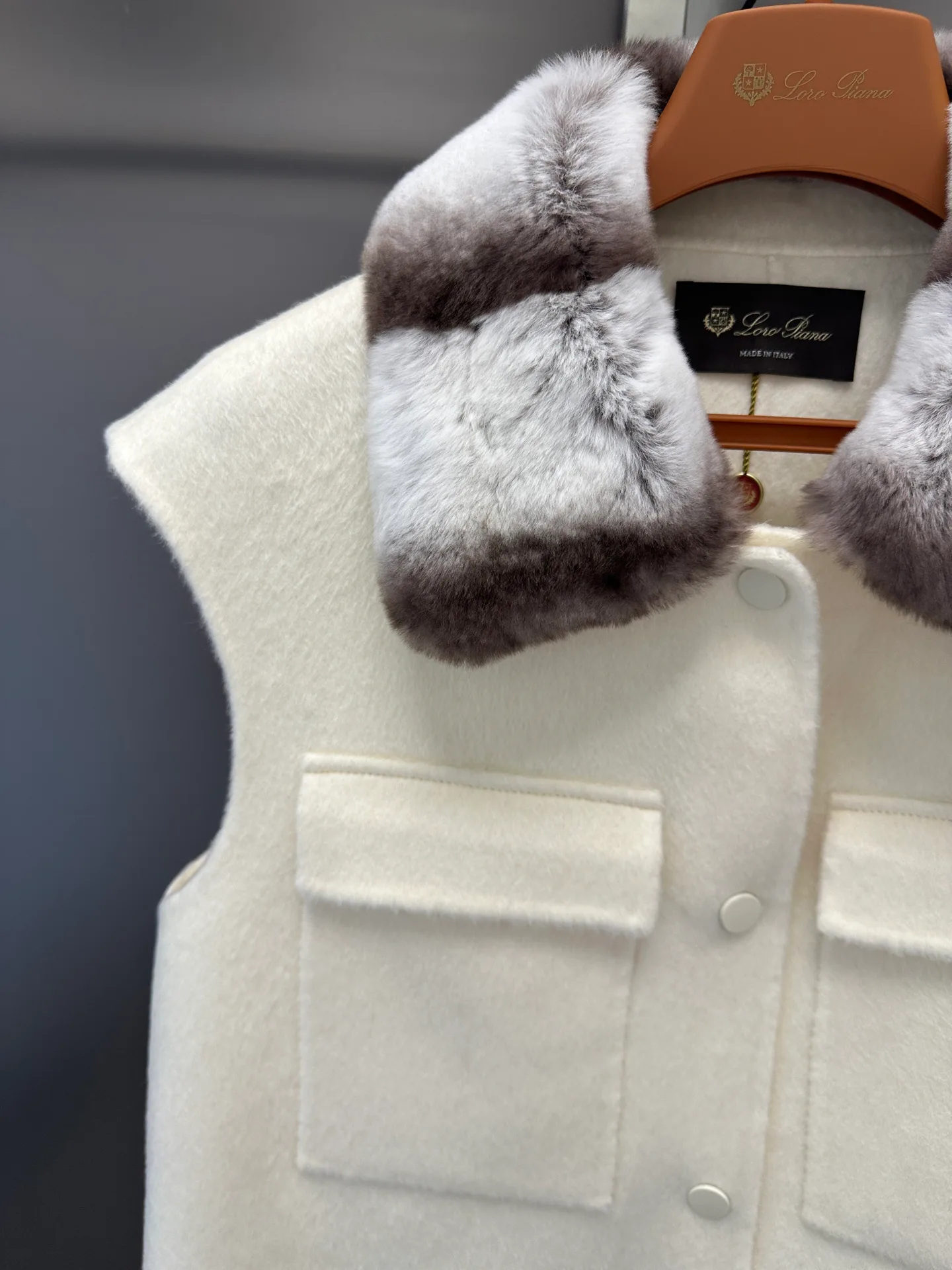 Жилеты Женские Loro Piana 18226692