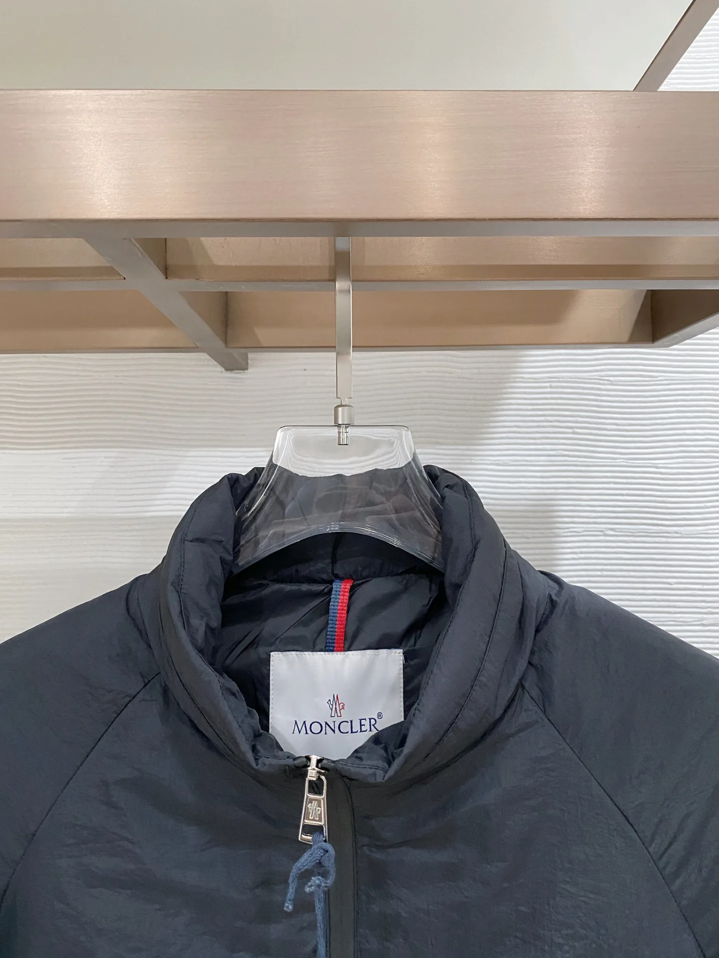 Куртки И Пуховики Мужские Moncler 1127600