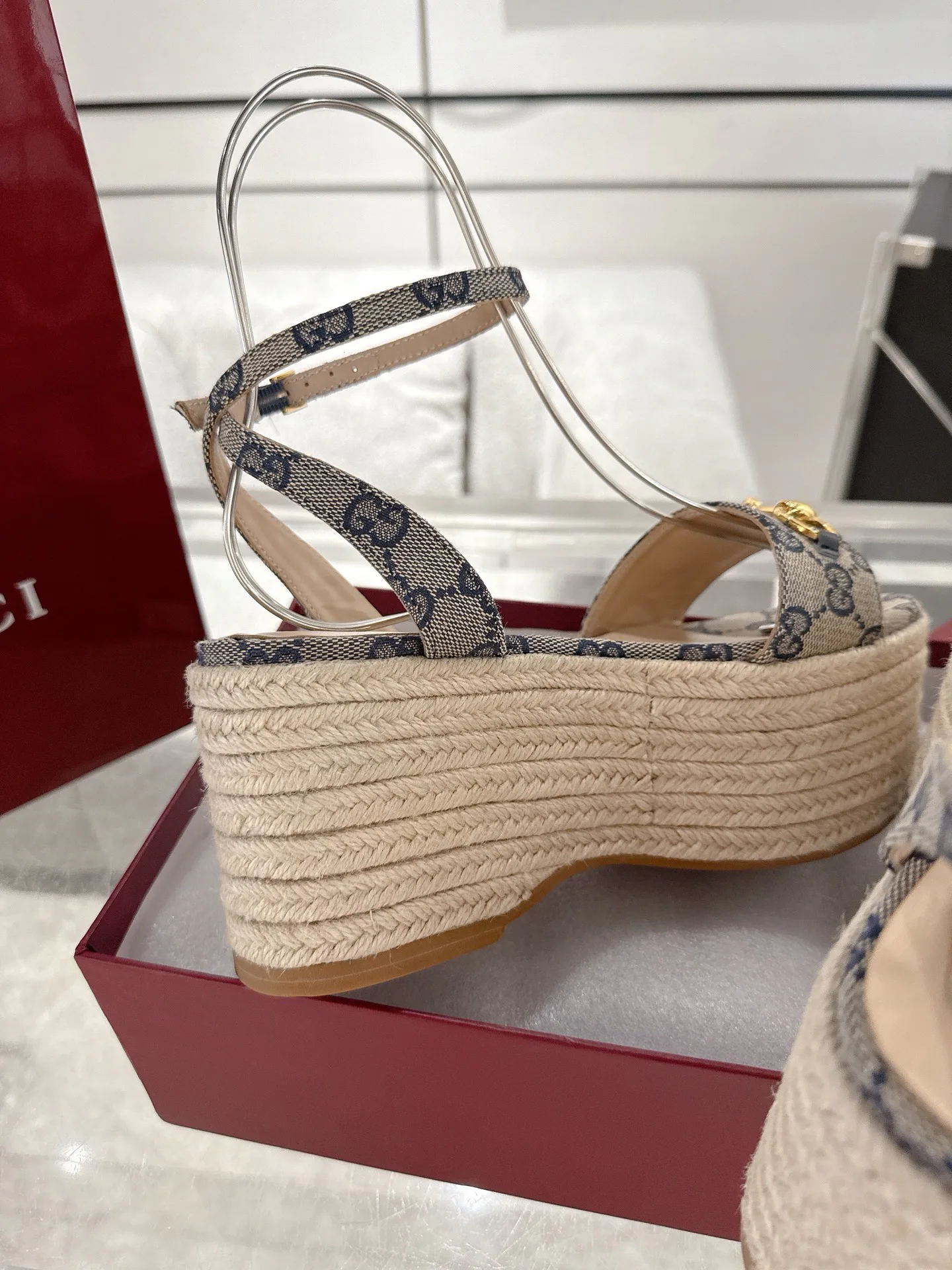 Босоножки Женские Gucci 67041