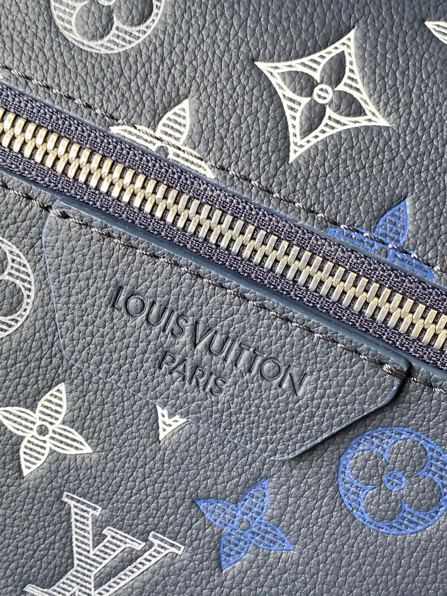 Рюкзаки Женские Louis Vuitton 14336001