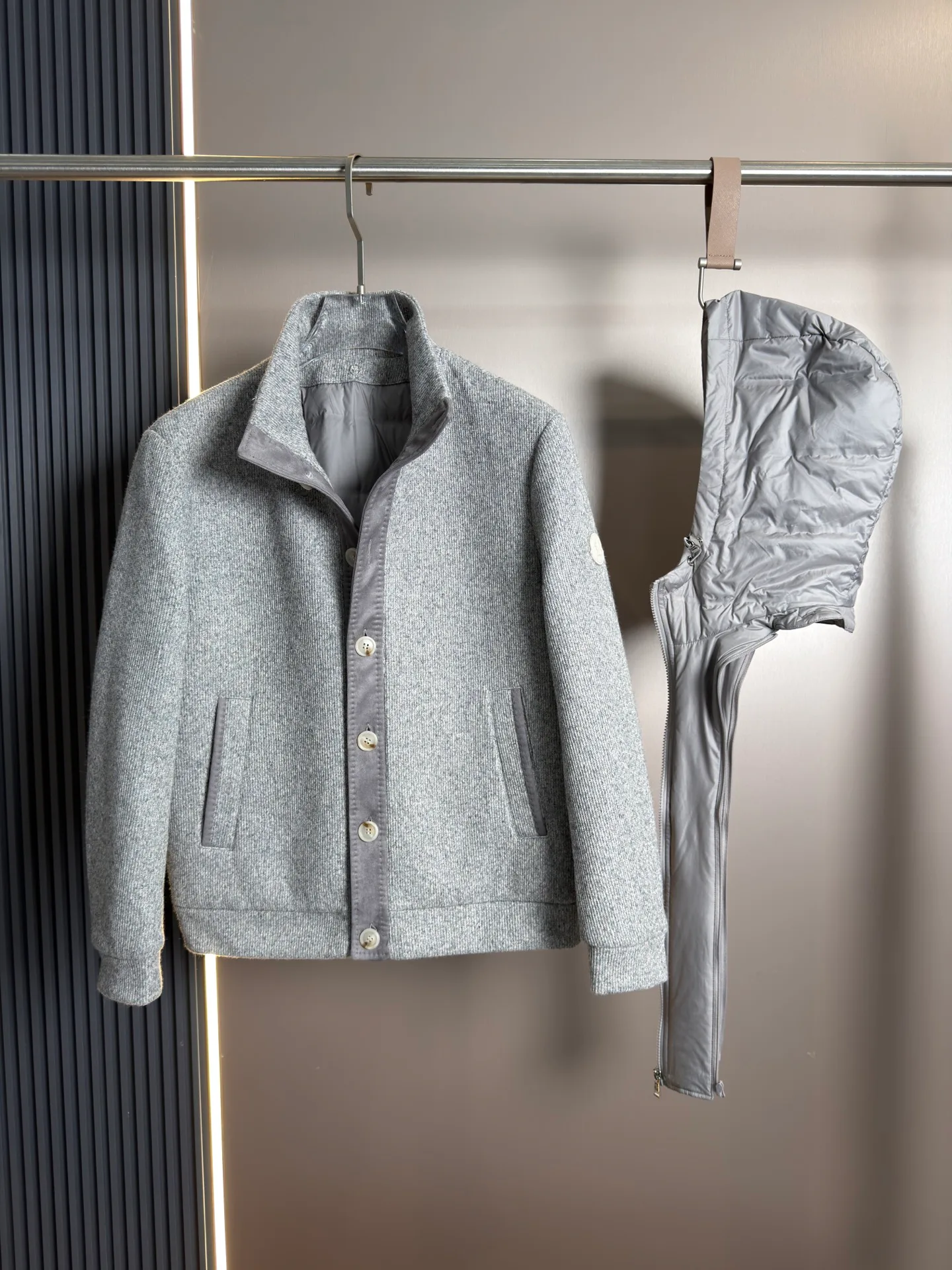 Куртки И Пуховики Мужские Moncler 18216845