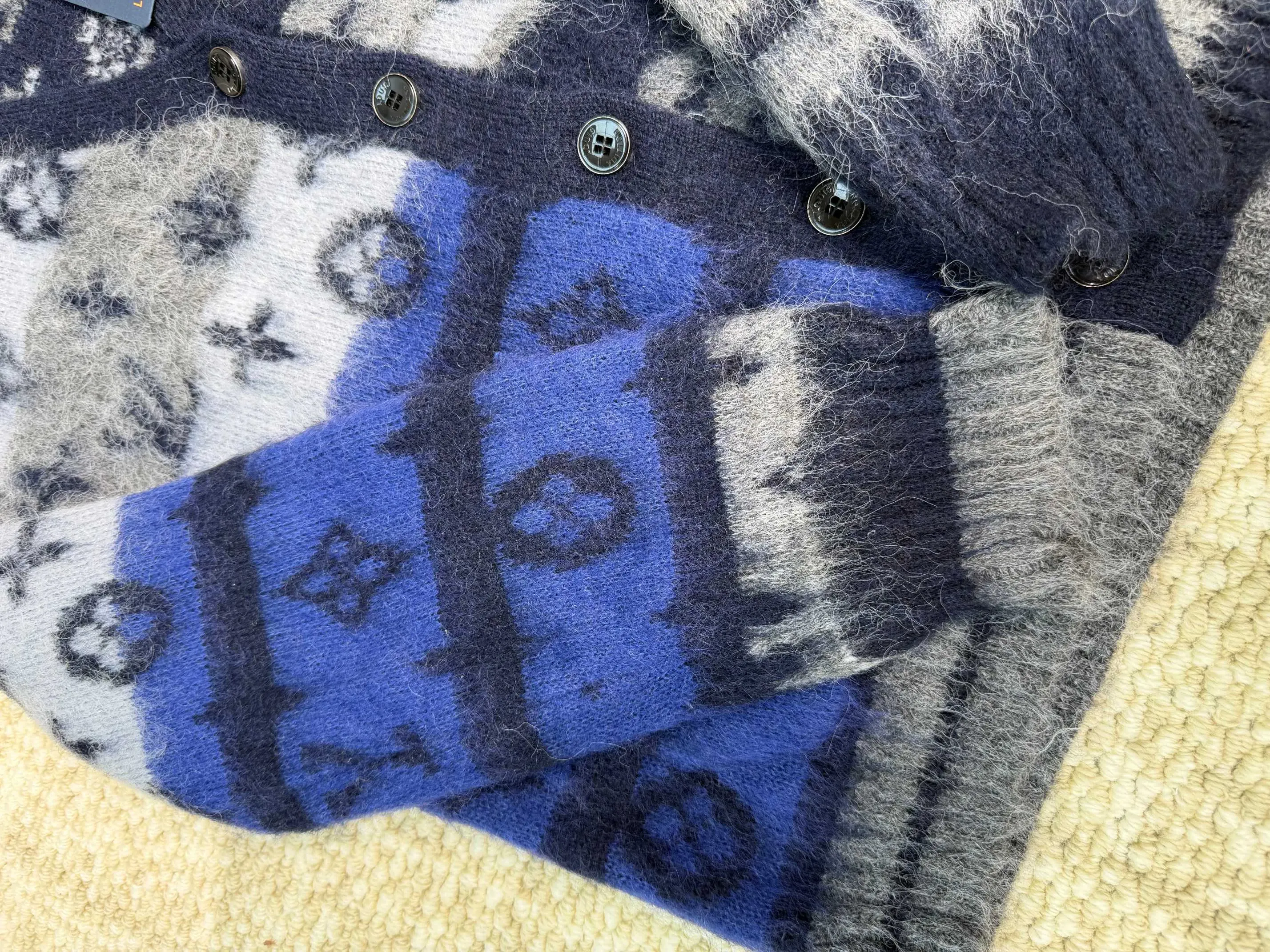 Джемперы И Свитеры Мужские Louis Vuitton 1069437