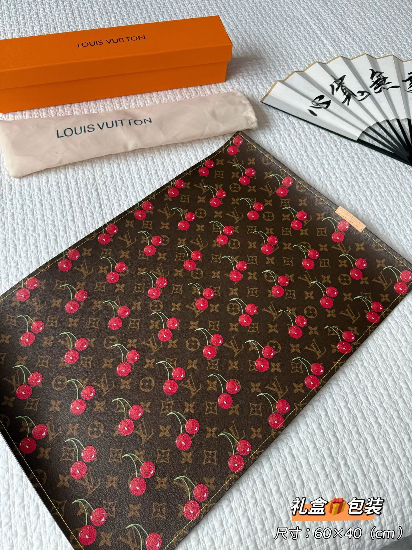 Текстиль Louis Vuitton 12119066