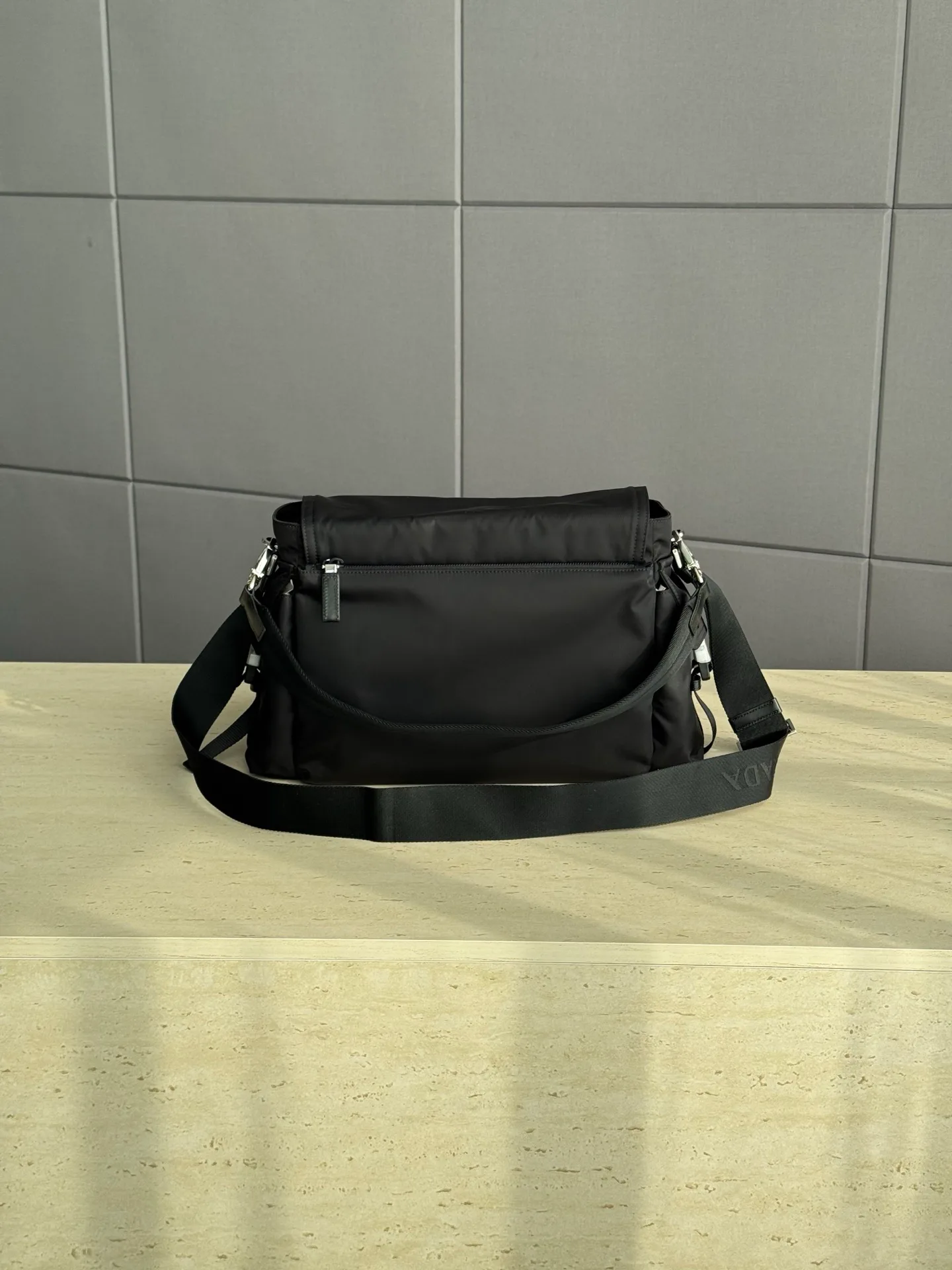 Сумки На Ремне Женские Prada 13554258