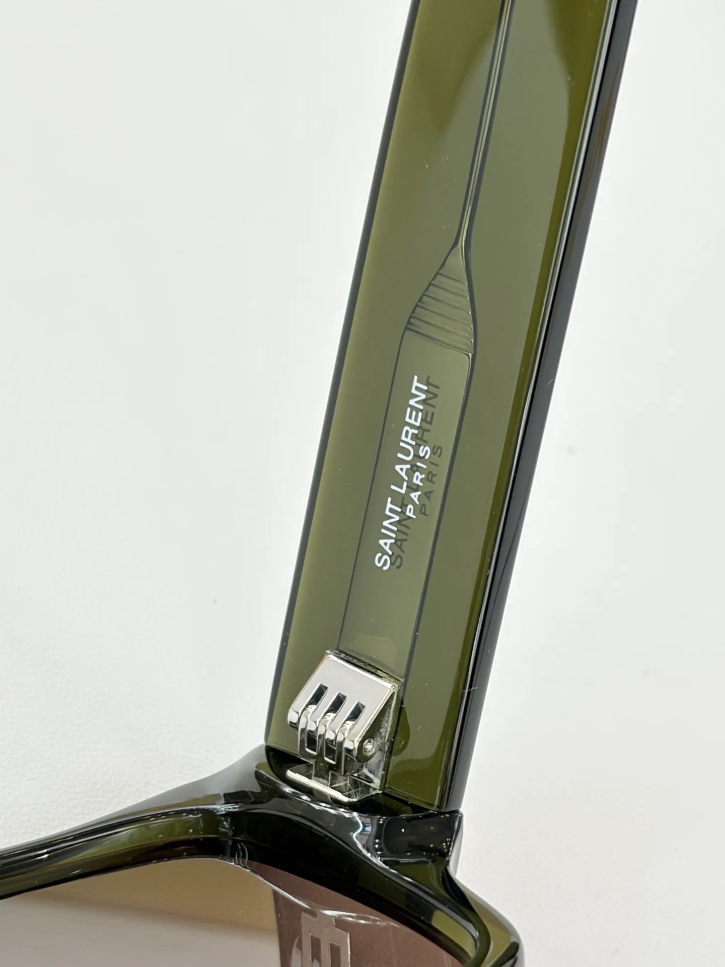 Очки Saint Laurent 13147311