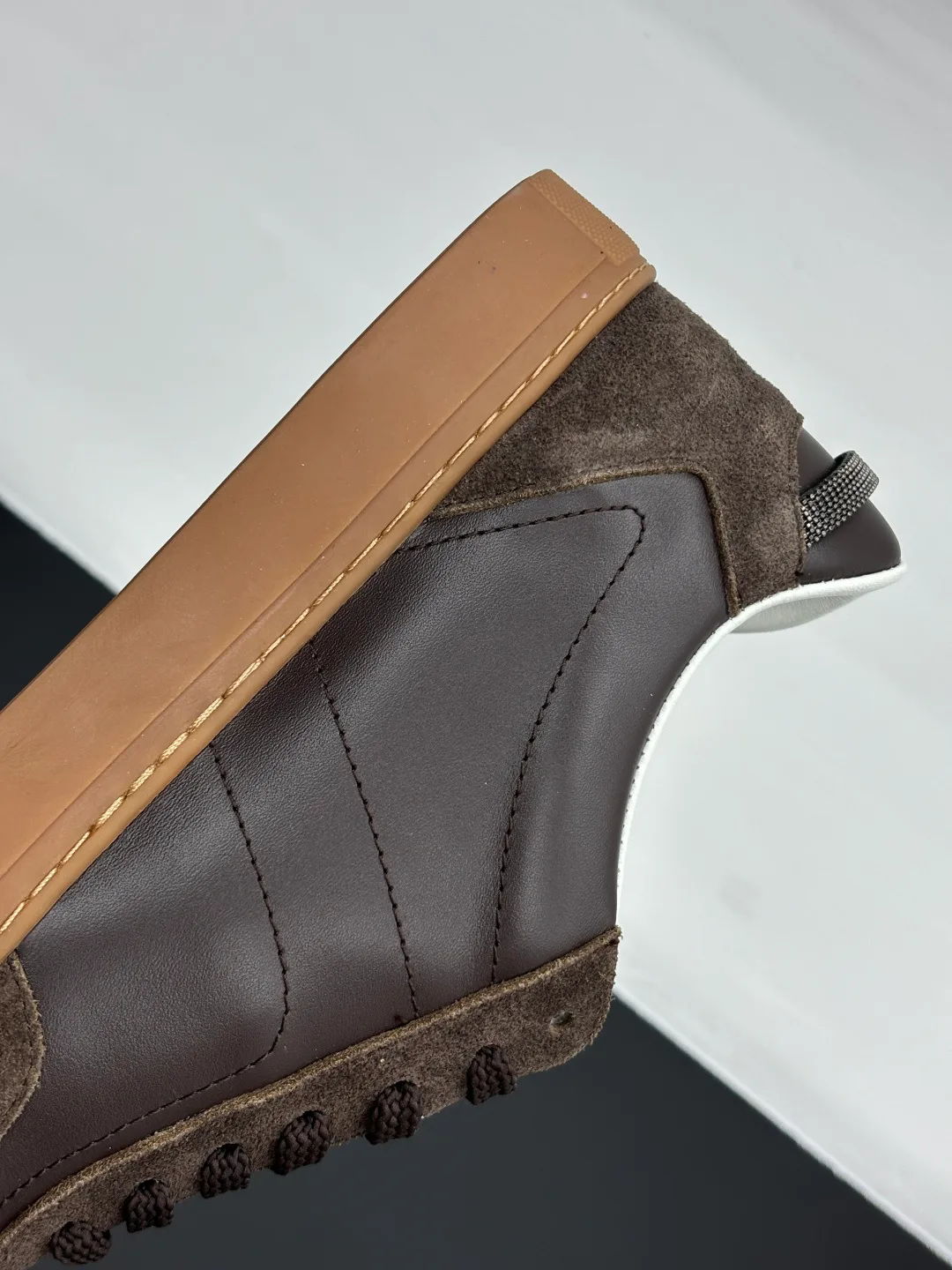 Кроссовки Женские Brunello Cucinelli 18707427