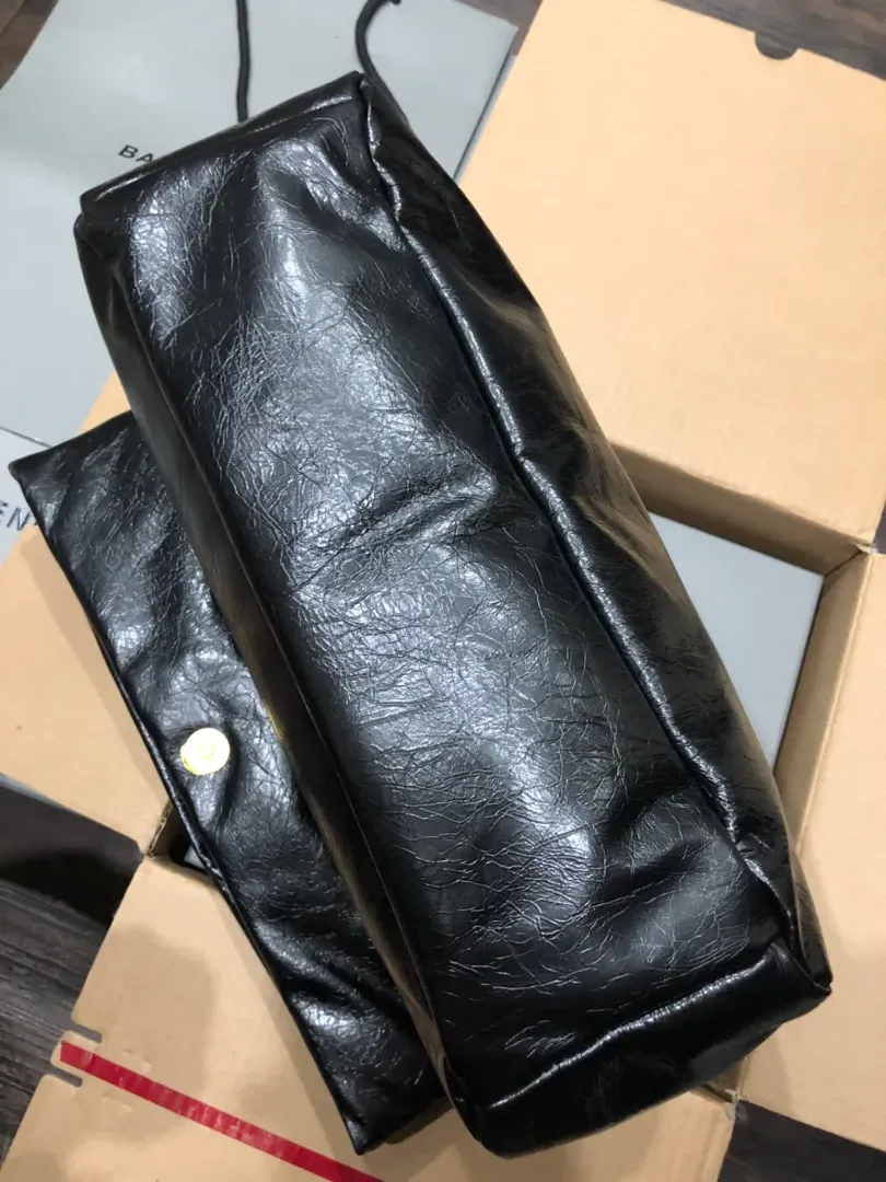 Сумки На Ремне Женские Balenciaga 90203