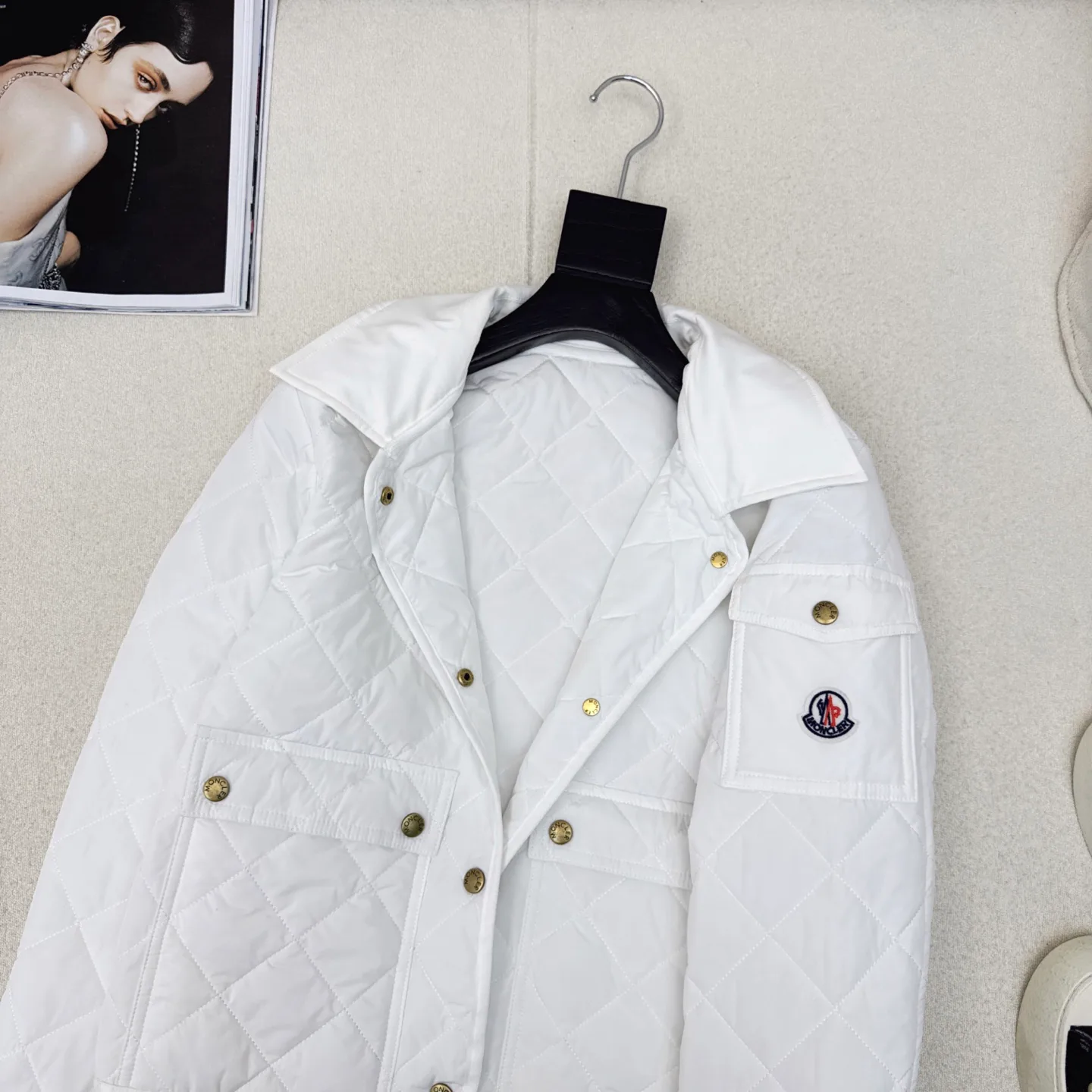 Куртки И Пуховики Женские Moncler 818848