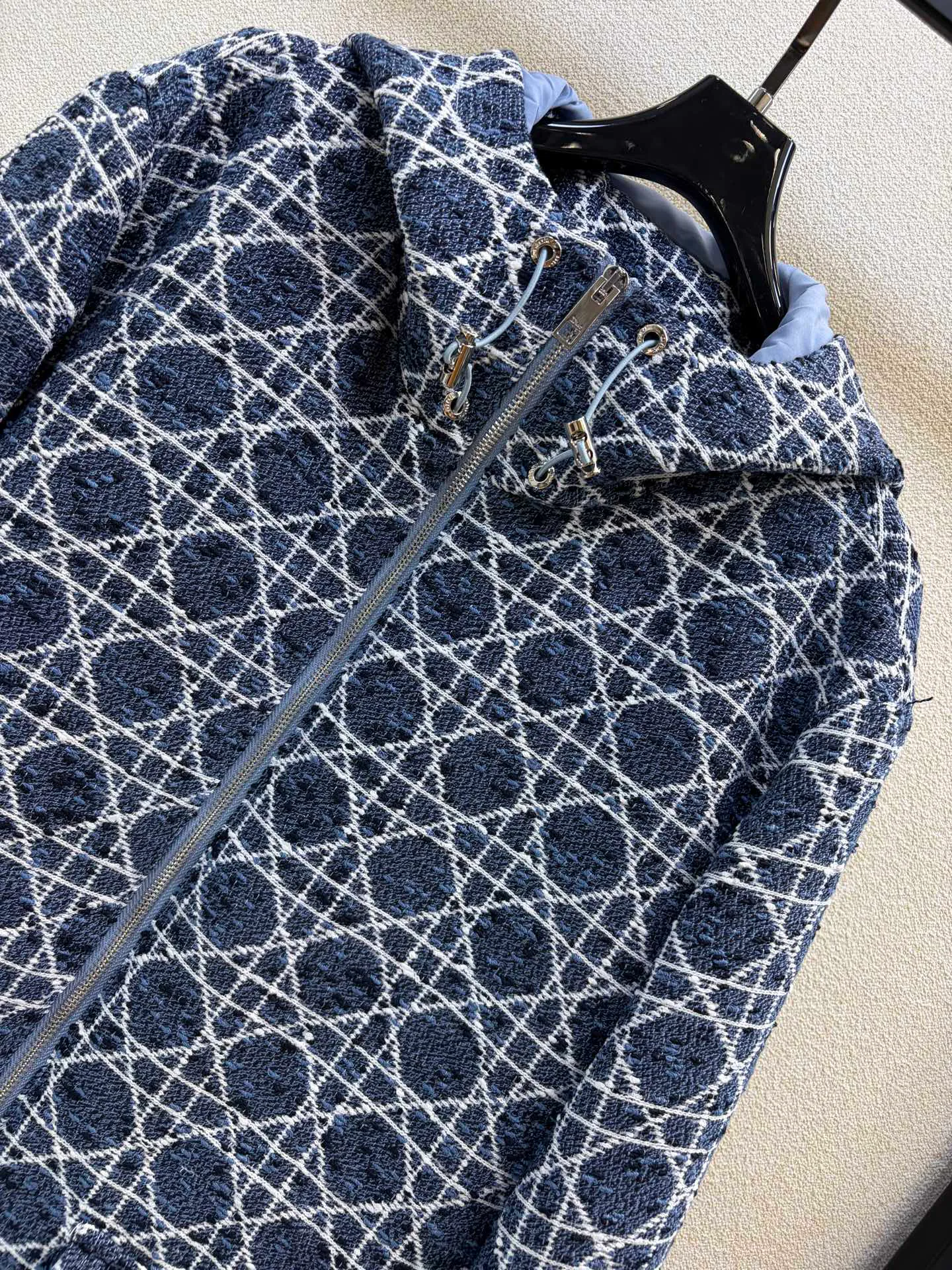 Куртки И Пуховики Женские Christian Dior 18203387