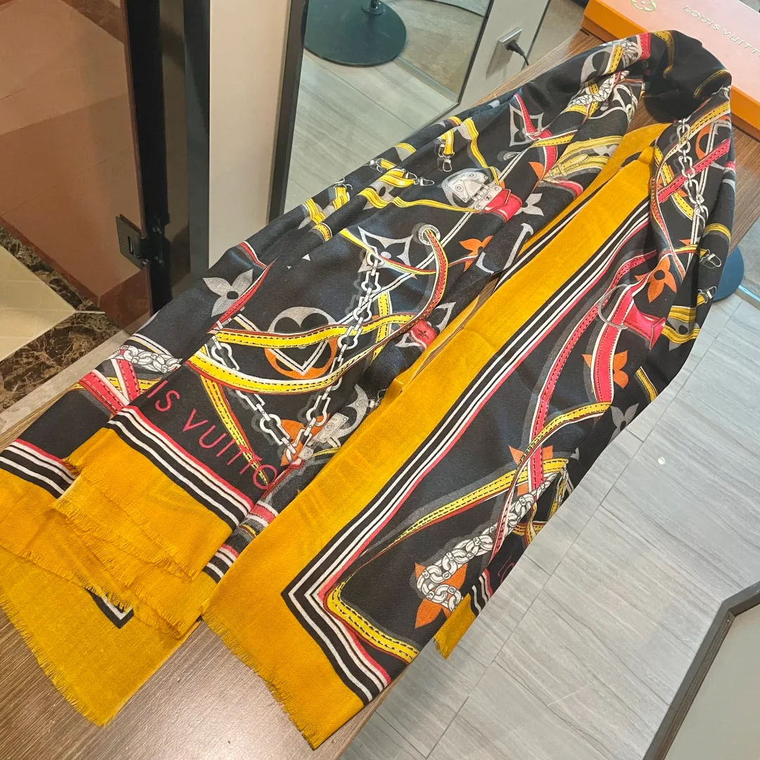Шарфы Louis Vuitton 205893